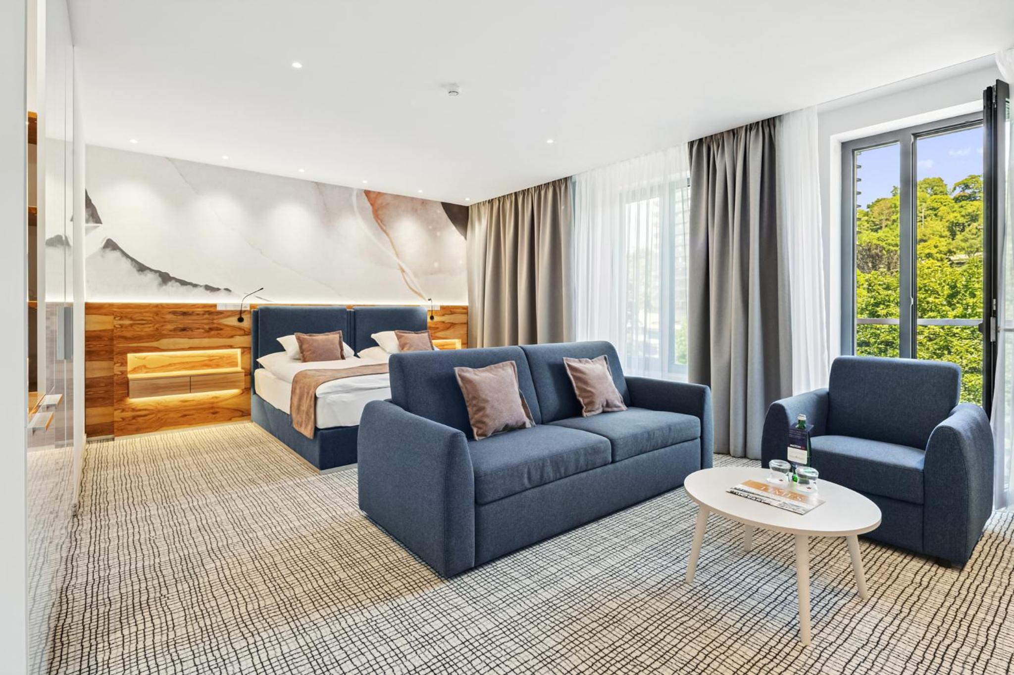 Junior Suite City View photo 3