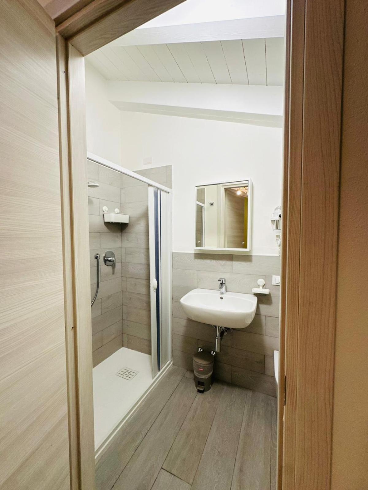 Economy Single Room photo 3