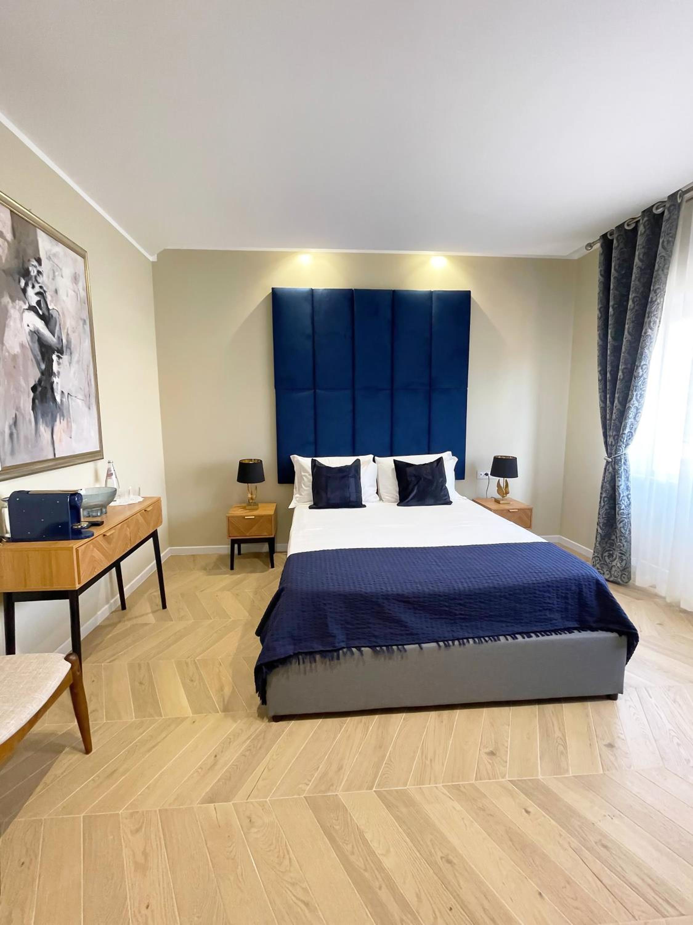 Luxury Triple Room