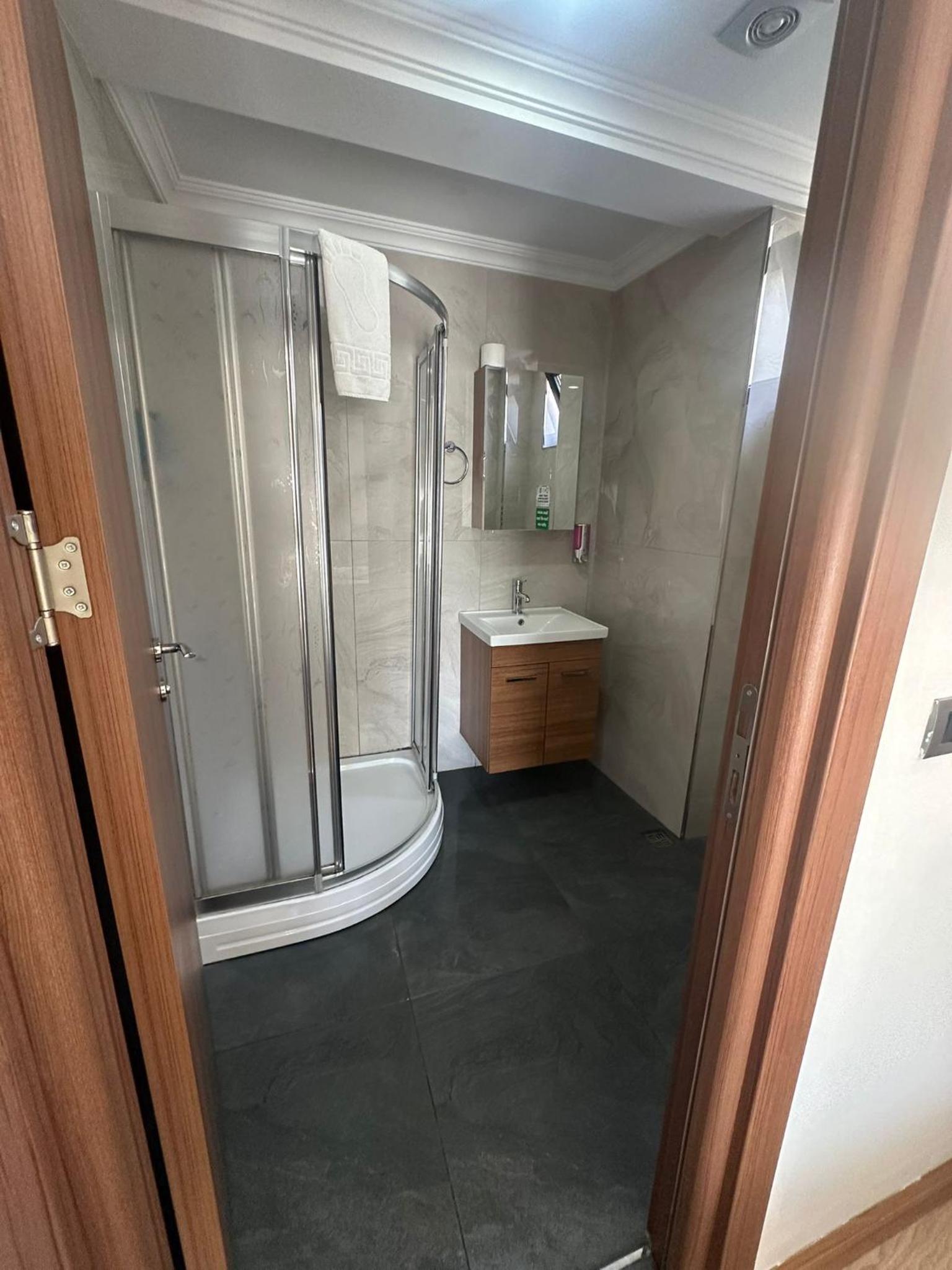 Large Twin Room photo 1