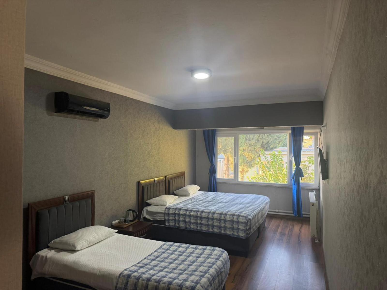 Quadruple Room with Garden View photo 2