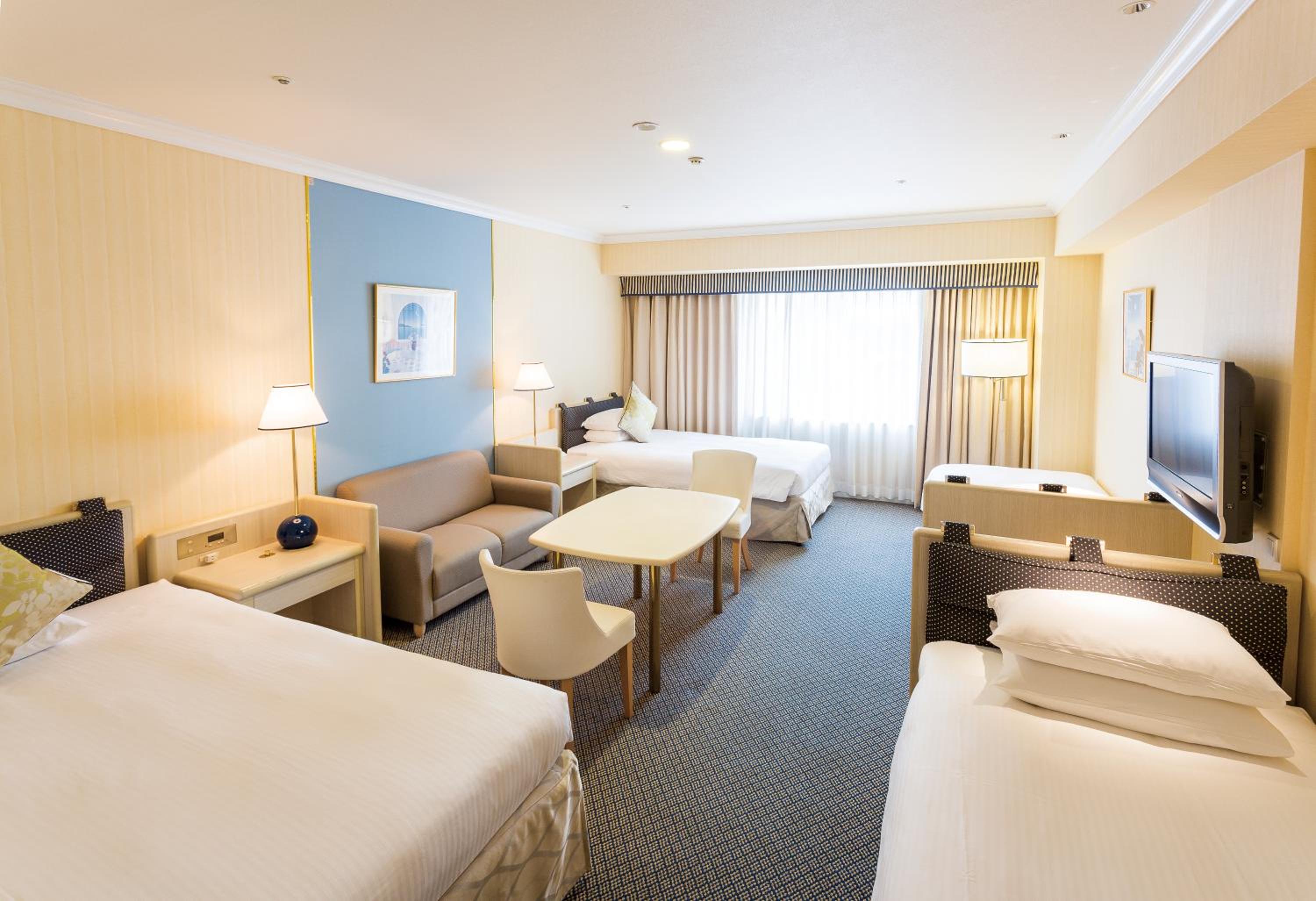 Special Offer - Deluxe Quadruple Room - Photo 1