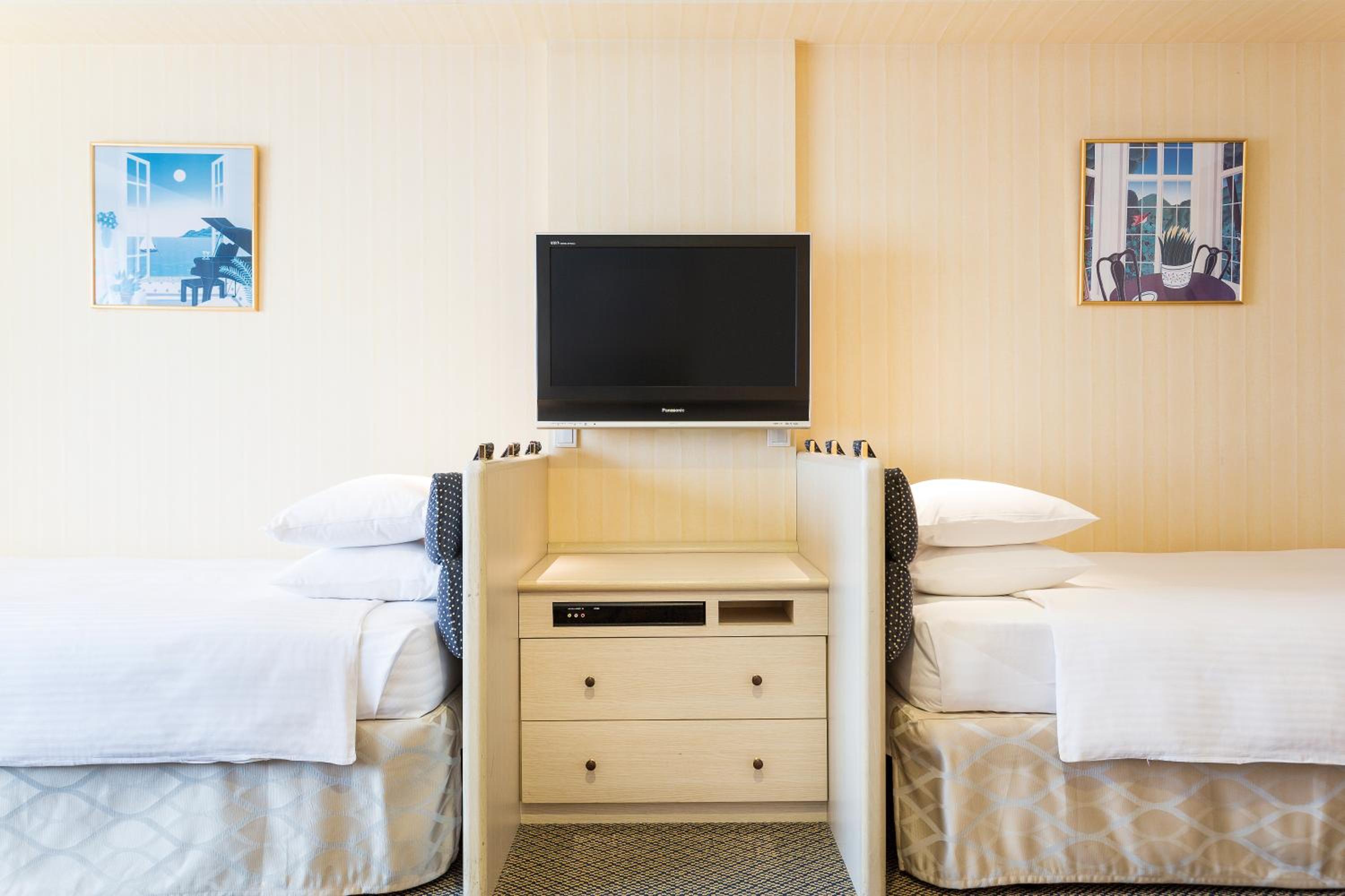 Special Offer - Deluxe Quadruple Room - Photo 2