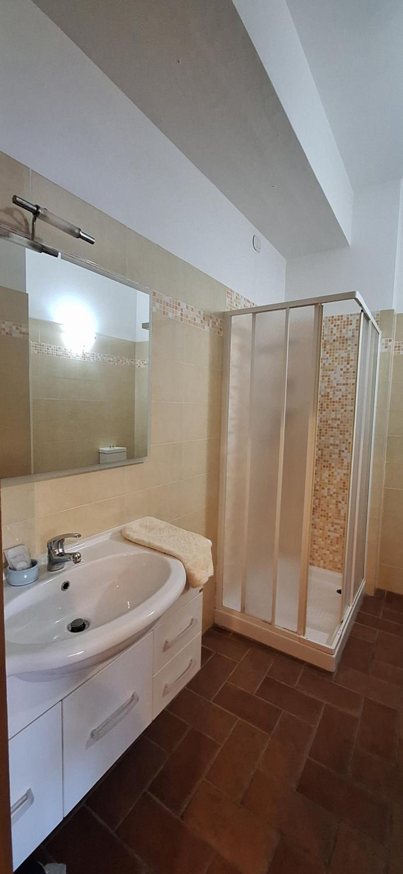 Large Double or Twin Room photo 2
