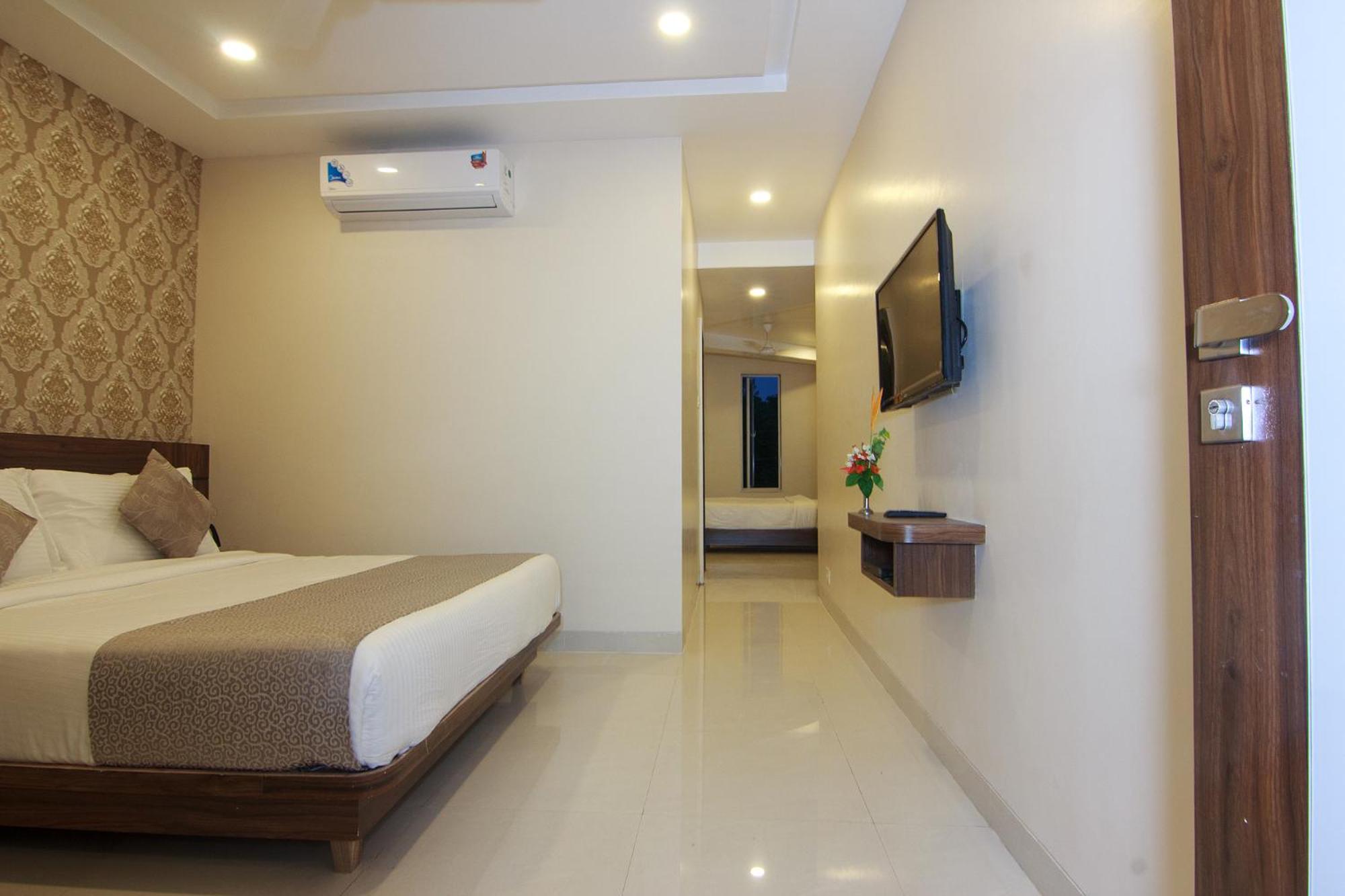Suite - Photo 4