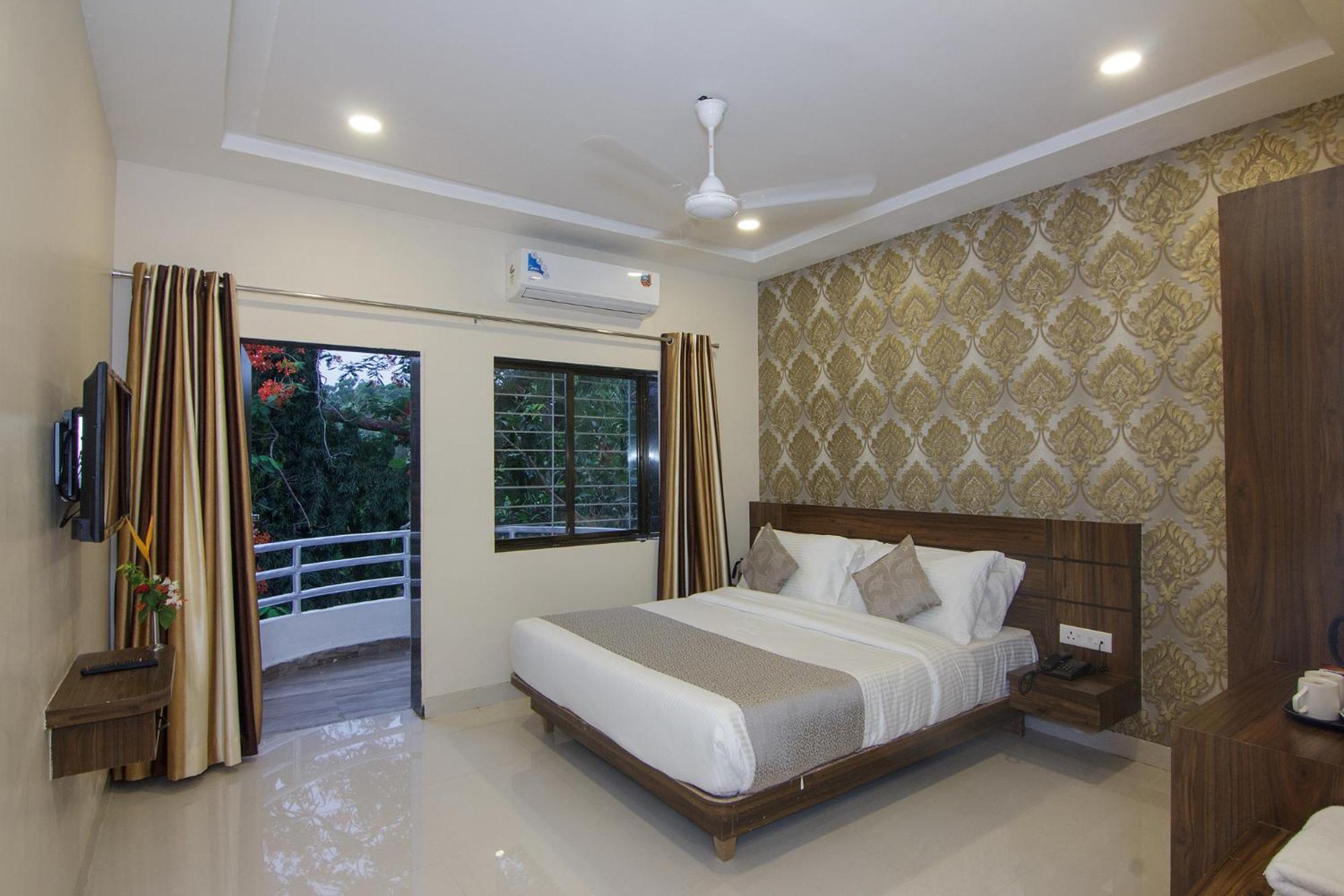 Superior King Room - Photo 2