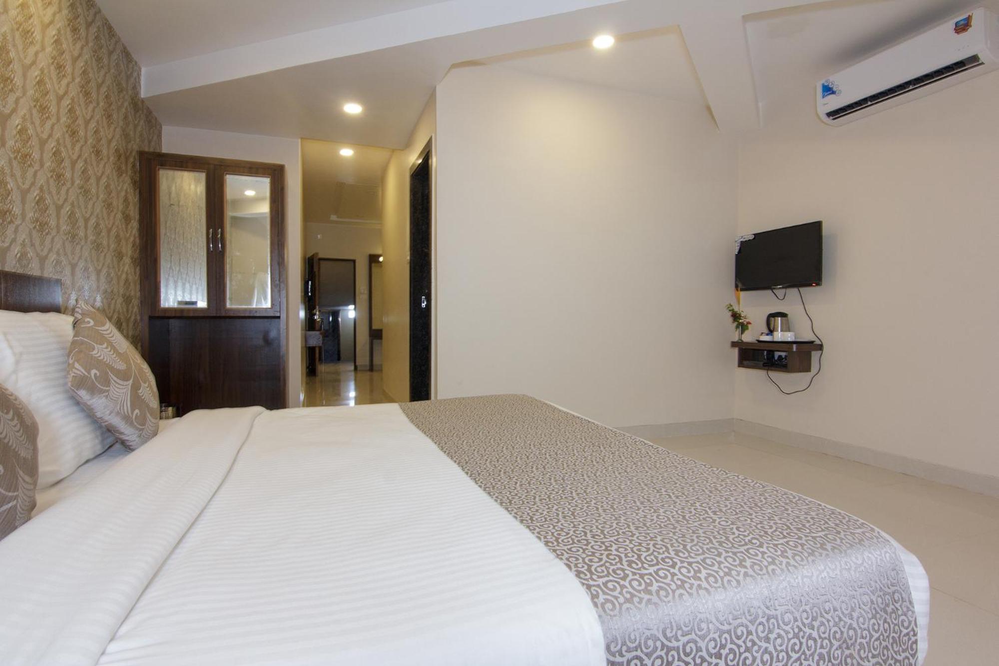 Suite - Photo 5