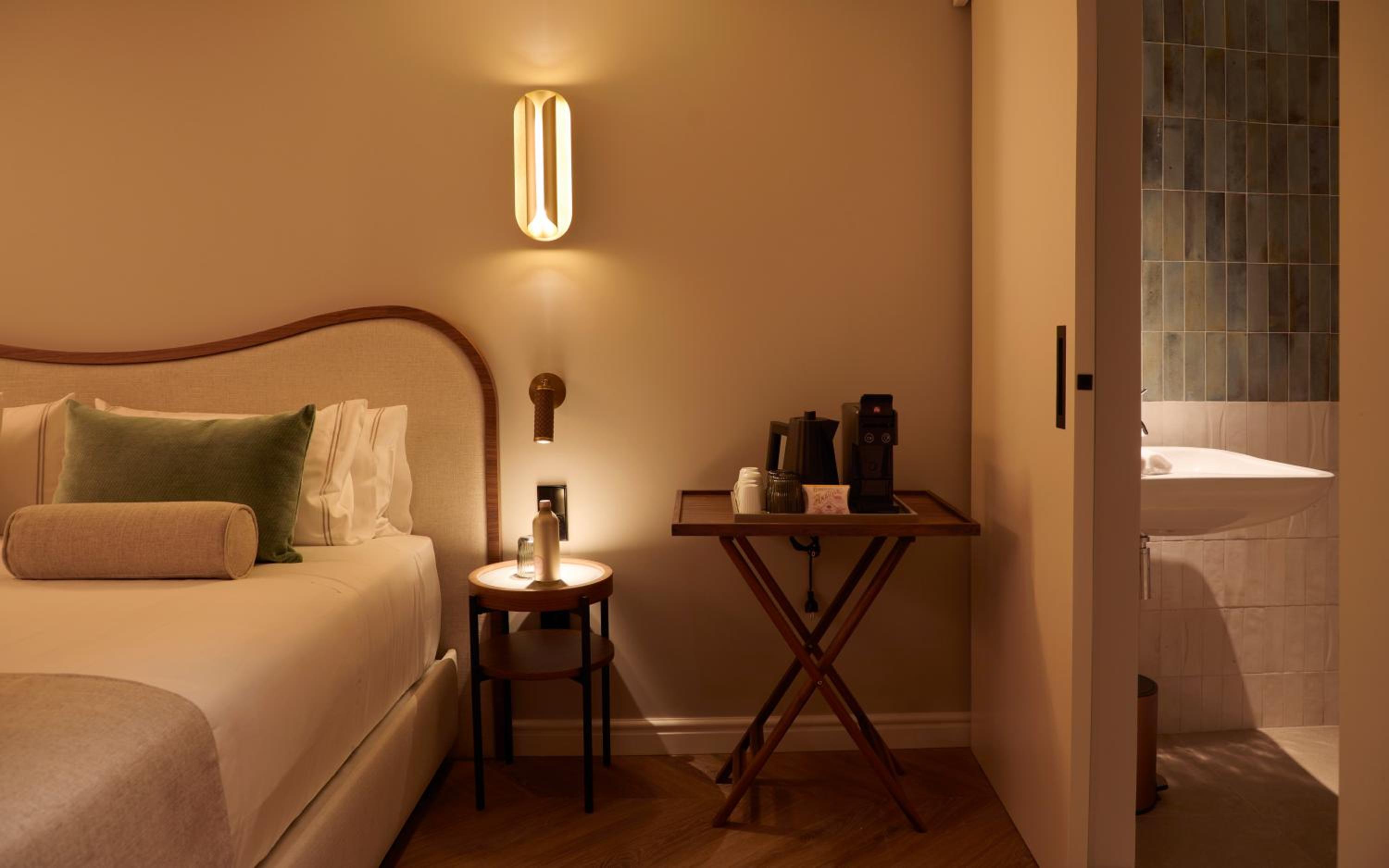 Deluxe Double Room photo 3