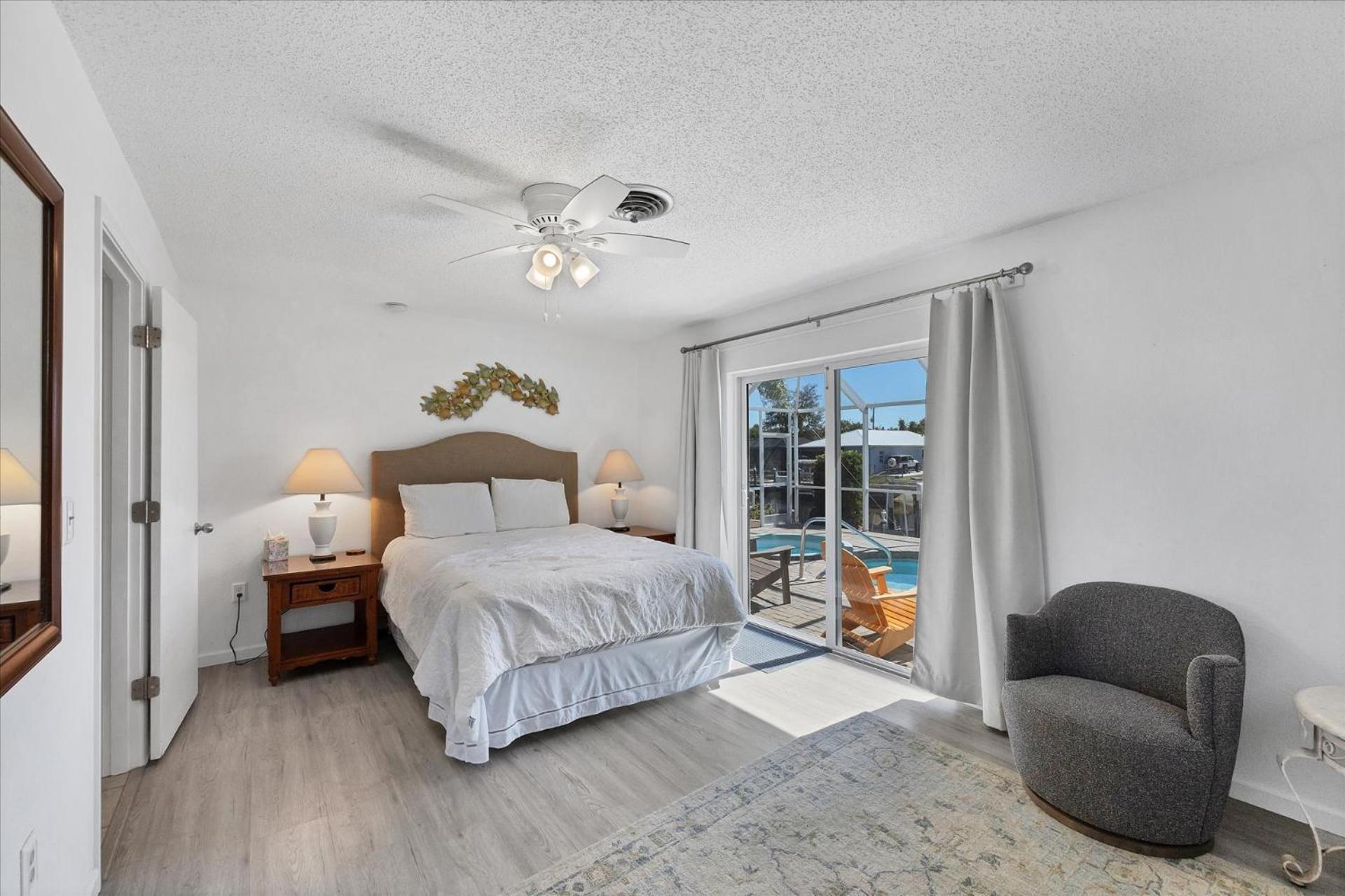 Two-Bedroom House photo 2