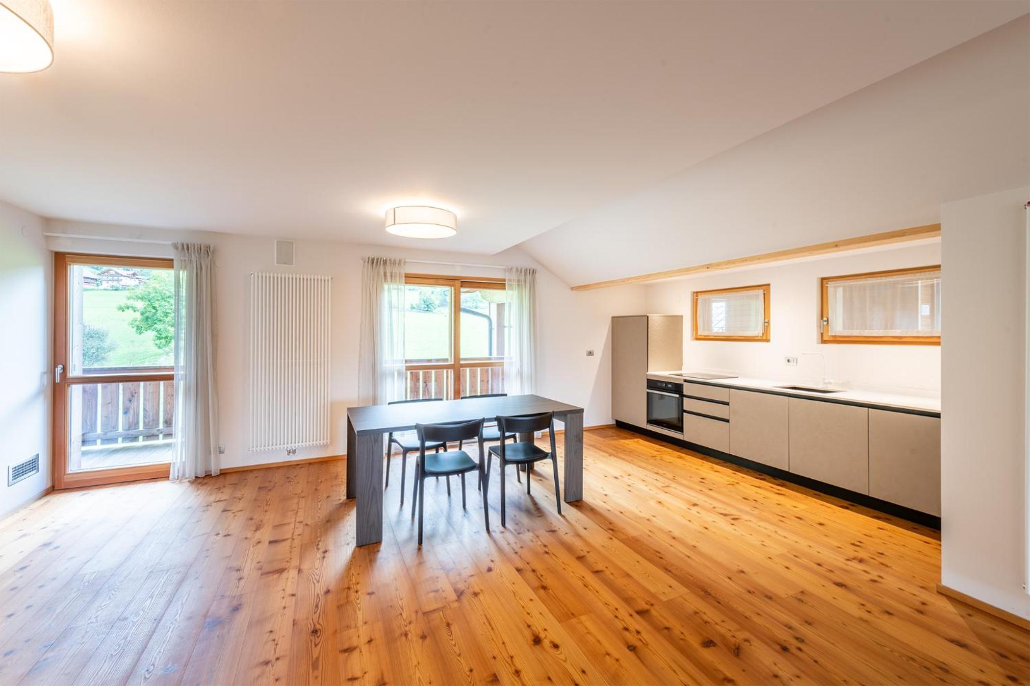Two-Bedroom Loft Apartment photo 3