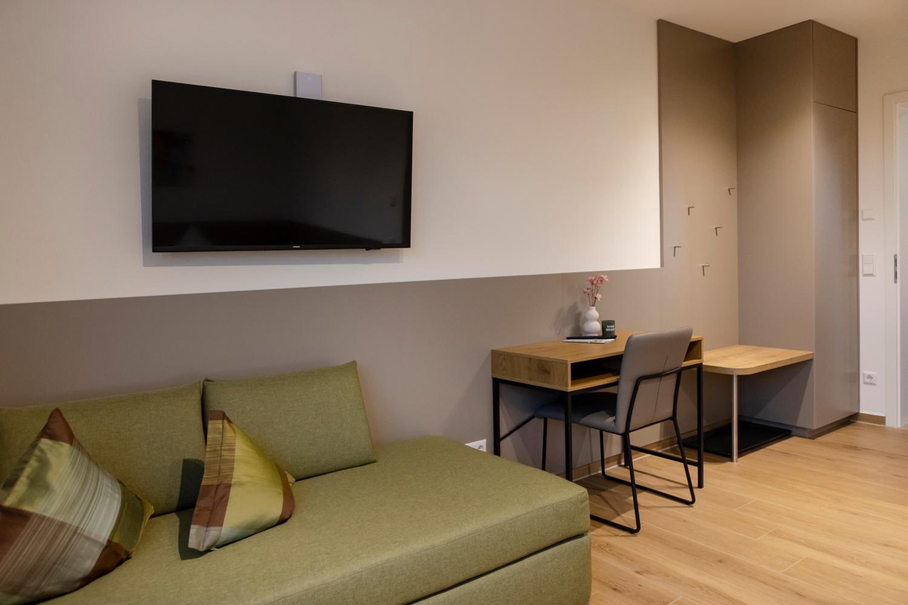 Double or Twin Room - Disability Access photo 3