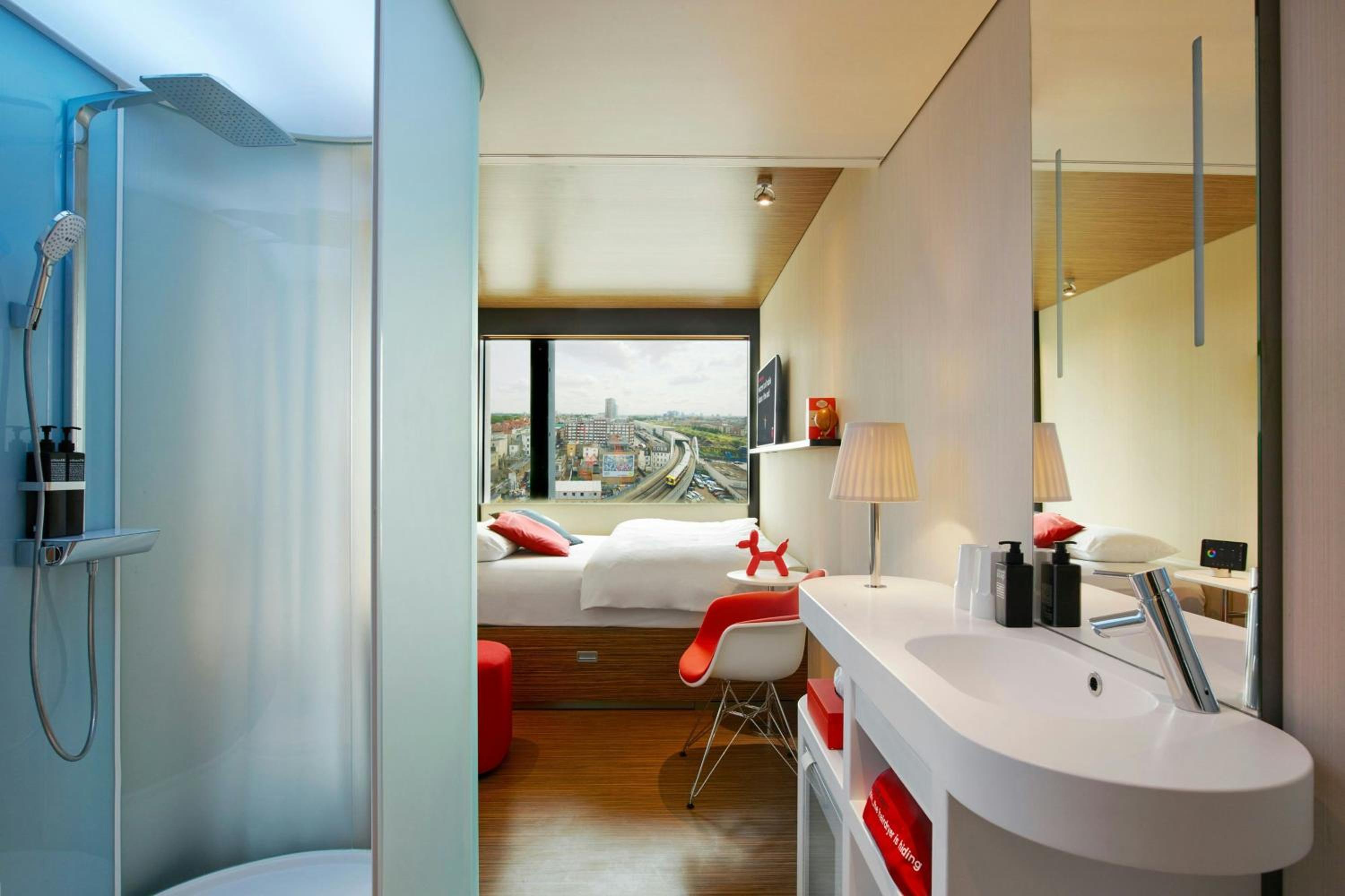King Room - High Floor photo 2
