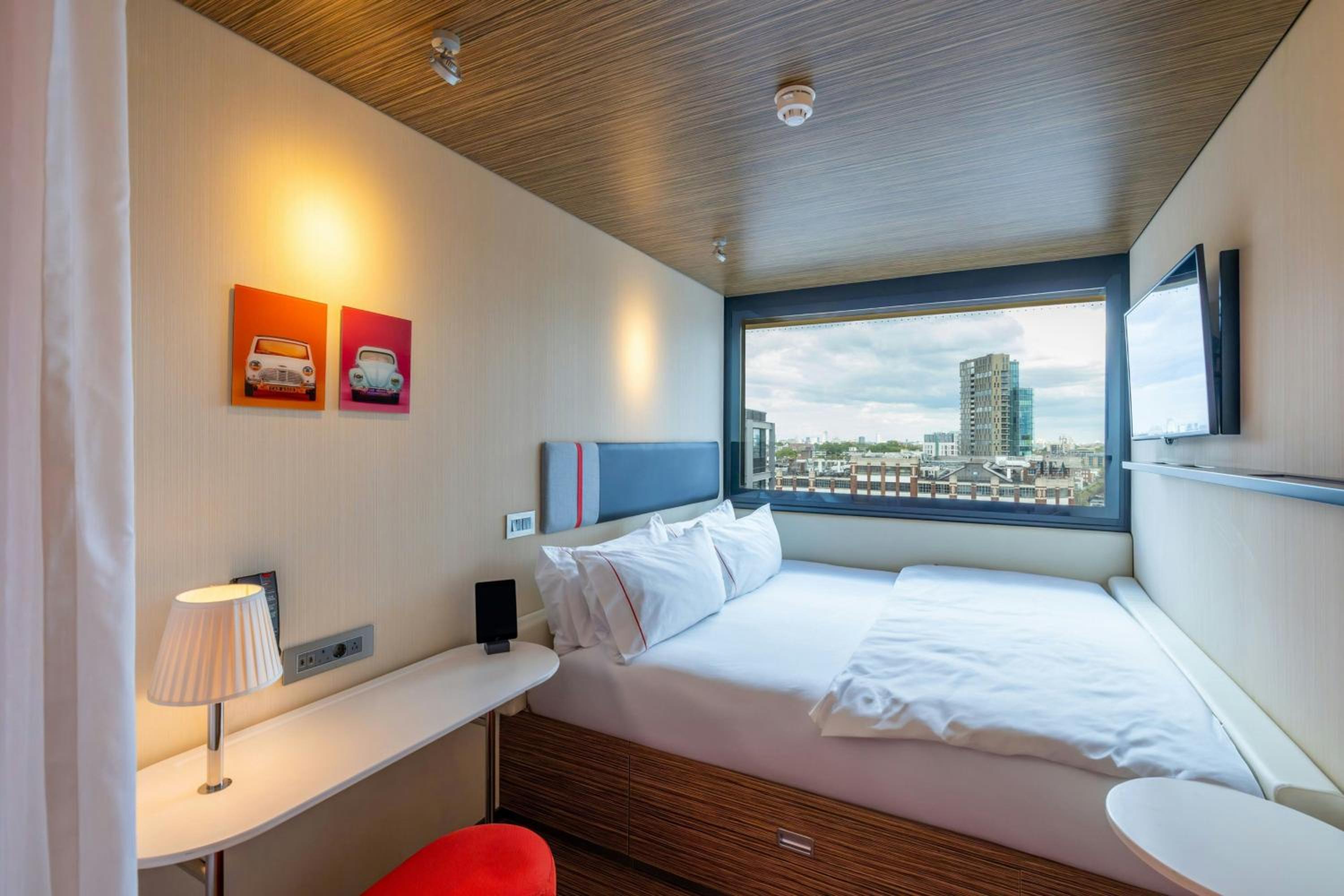 King Room - High Floor photo 3