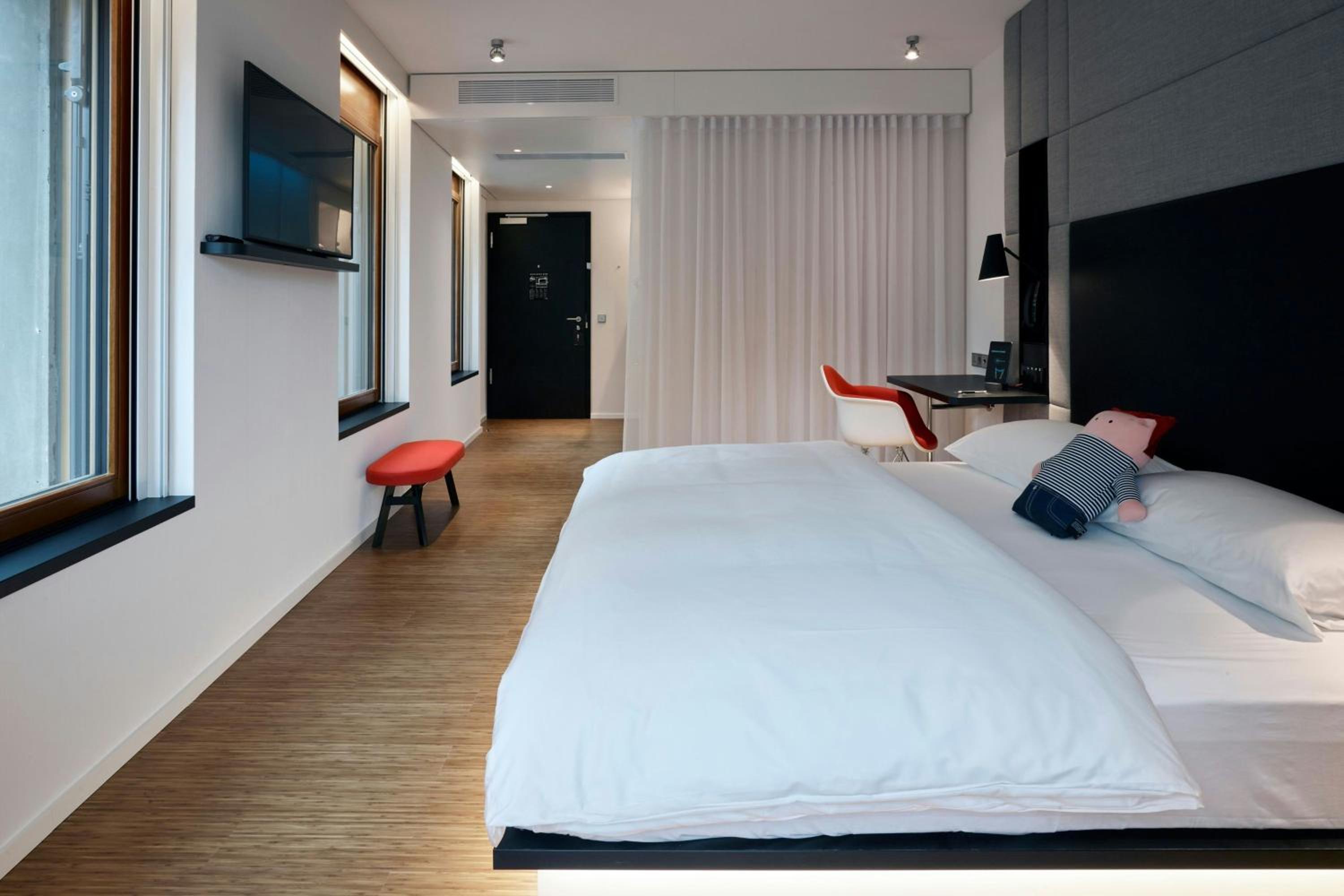 King Room - Accessible - Photo 2