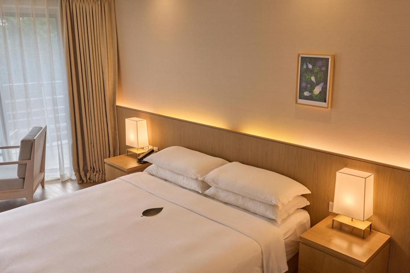 [The Shape of Scent] Deluxe Garden View King + LAAMU Fragrance Stone Item (once per stay) + 2 Affogatos at the Lounge (once per stay)