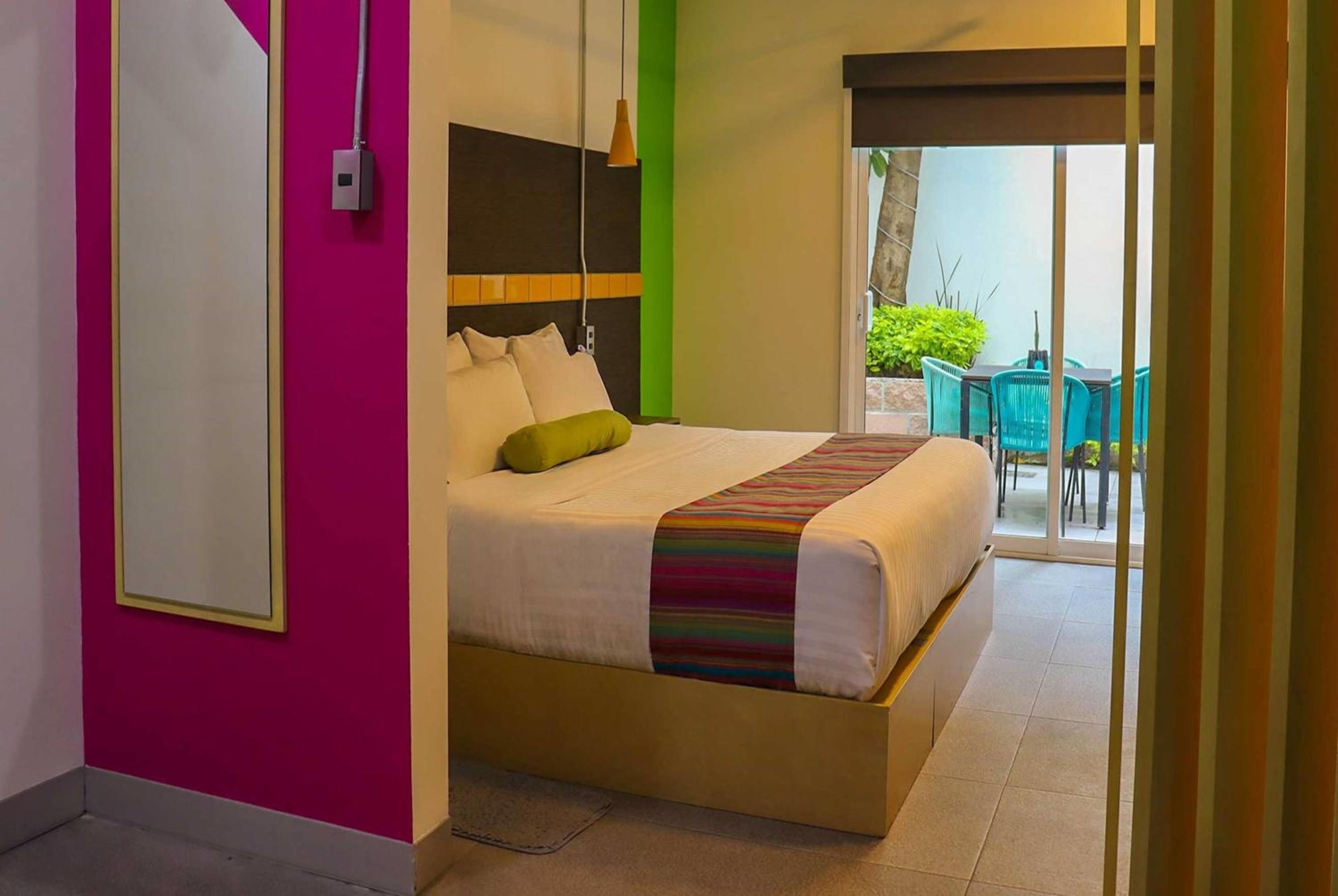 King Suite with Terrace - Non-Smoking