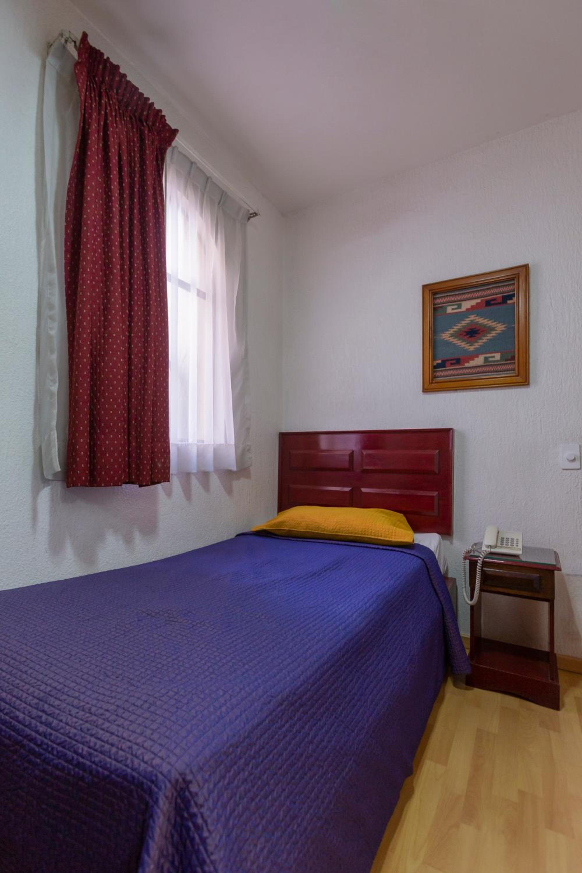 Single Room photo 1