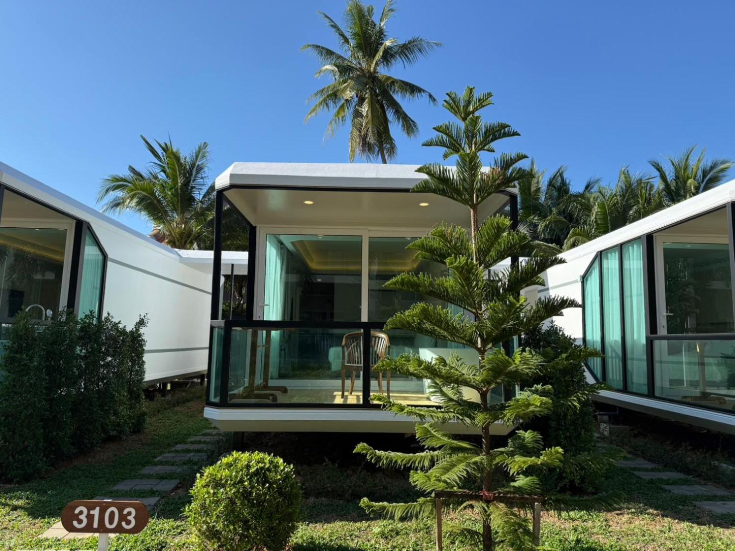 Deluxe Villa