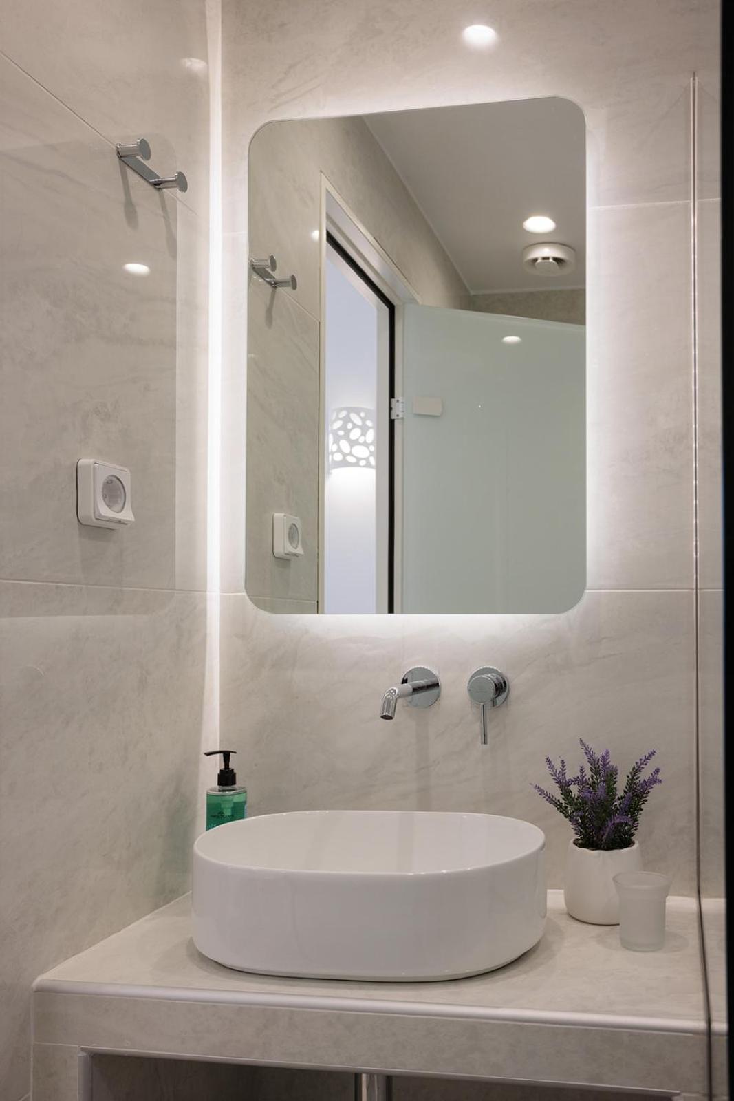 Double or Twin Room photo 2