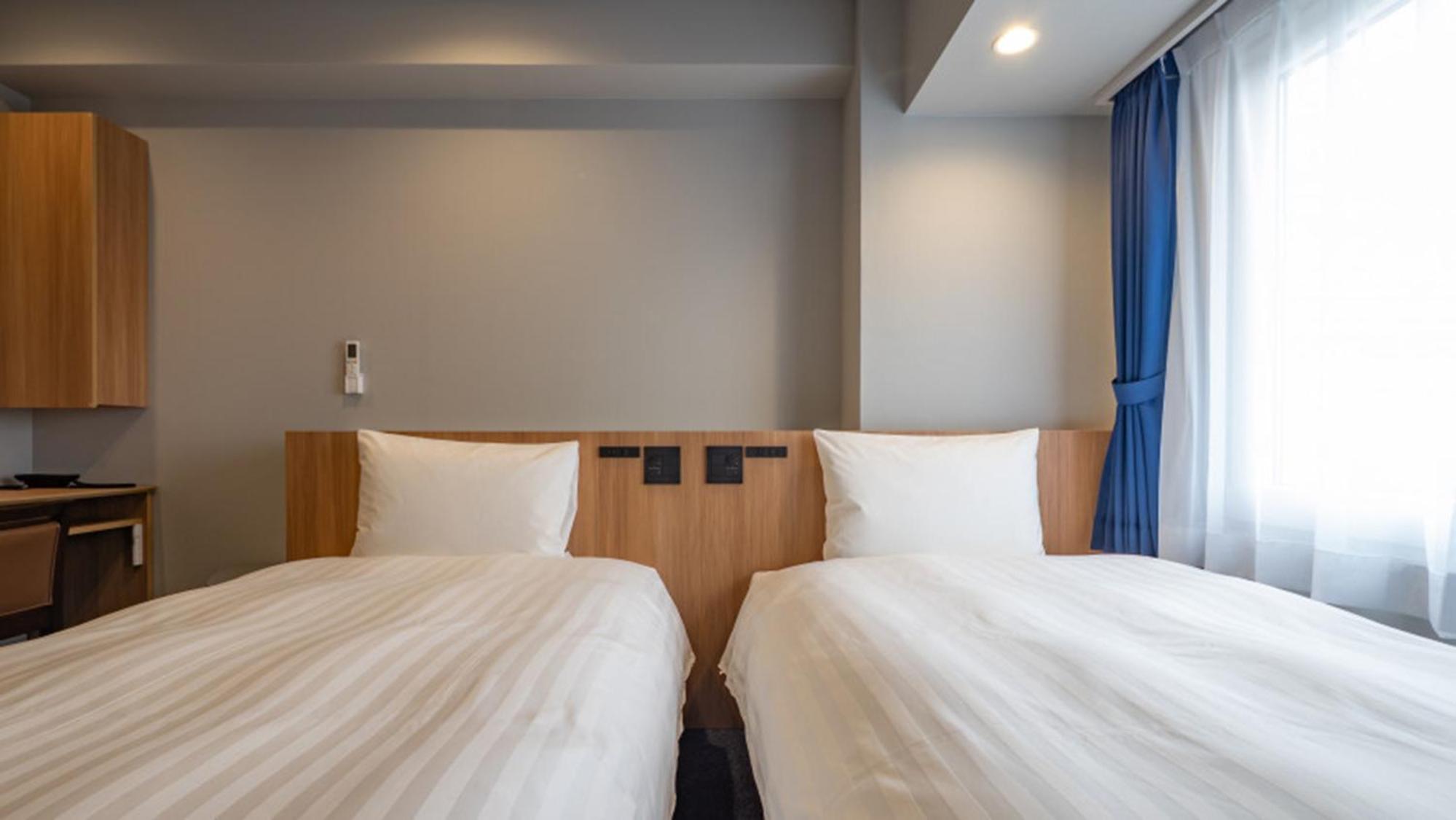 Hollywood Twin Room - Electronic Smoking