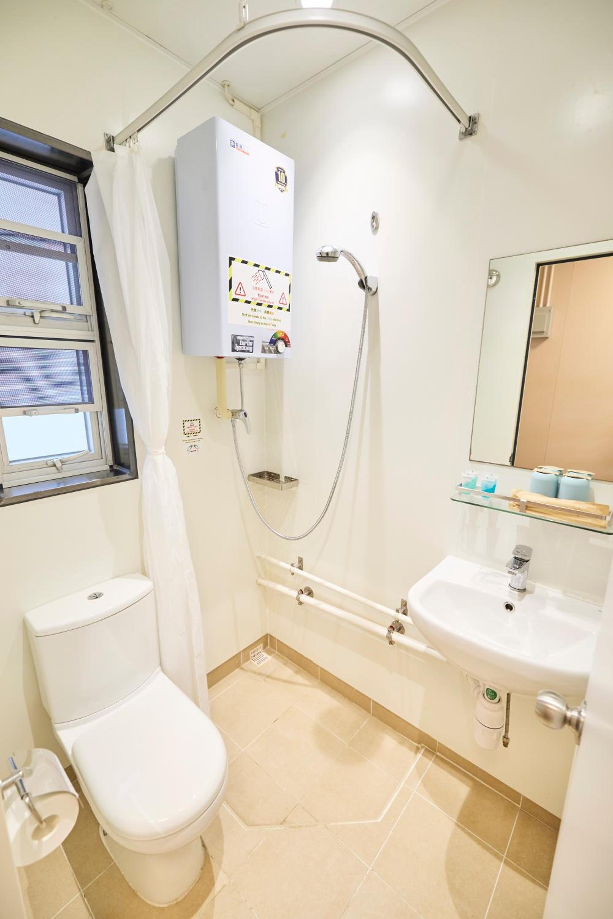 Standard Twin Room