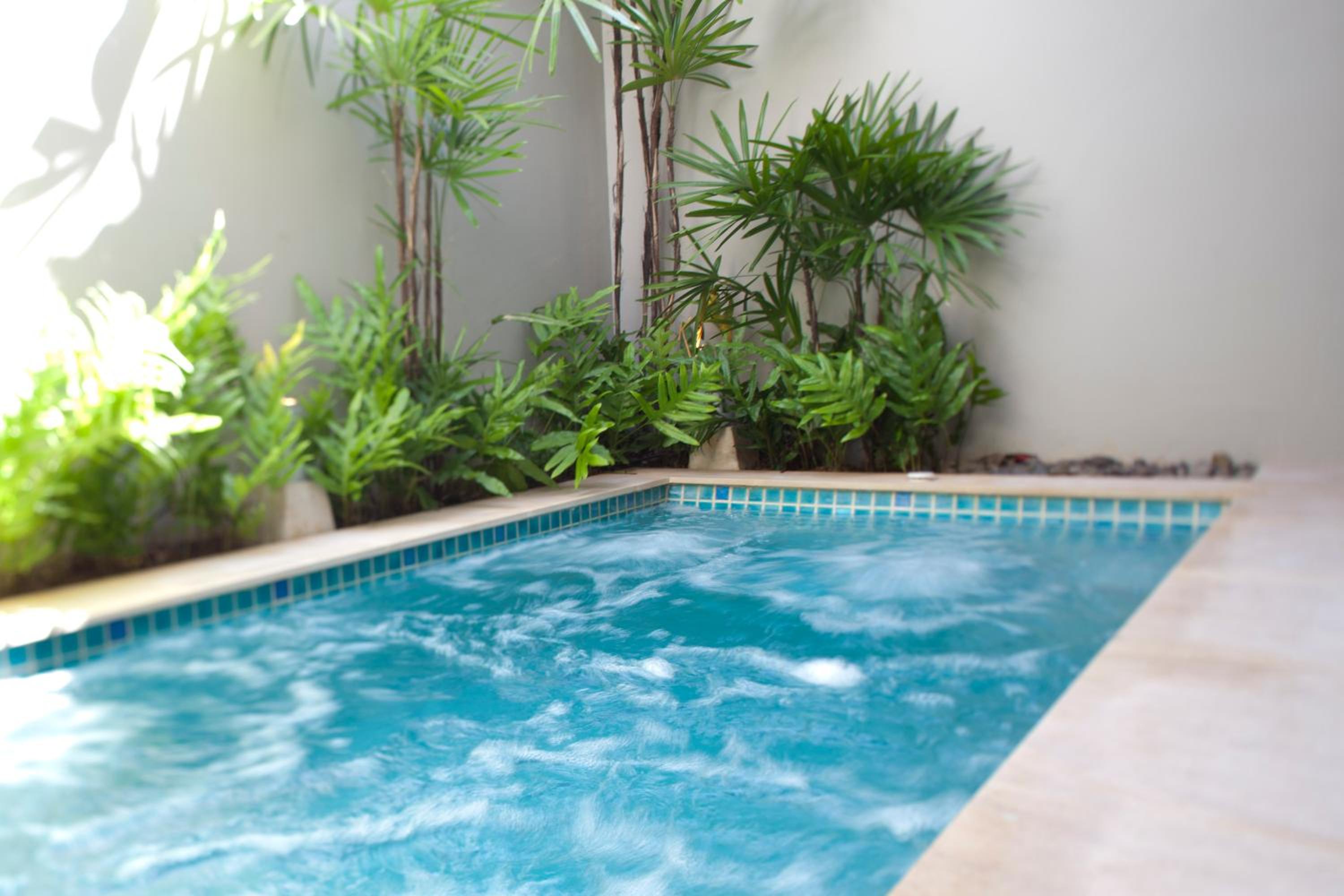 Villa with Private Pool - Photo 2
