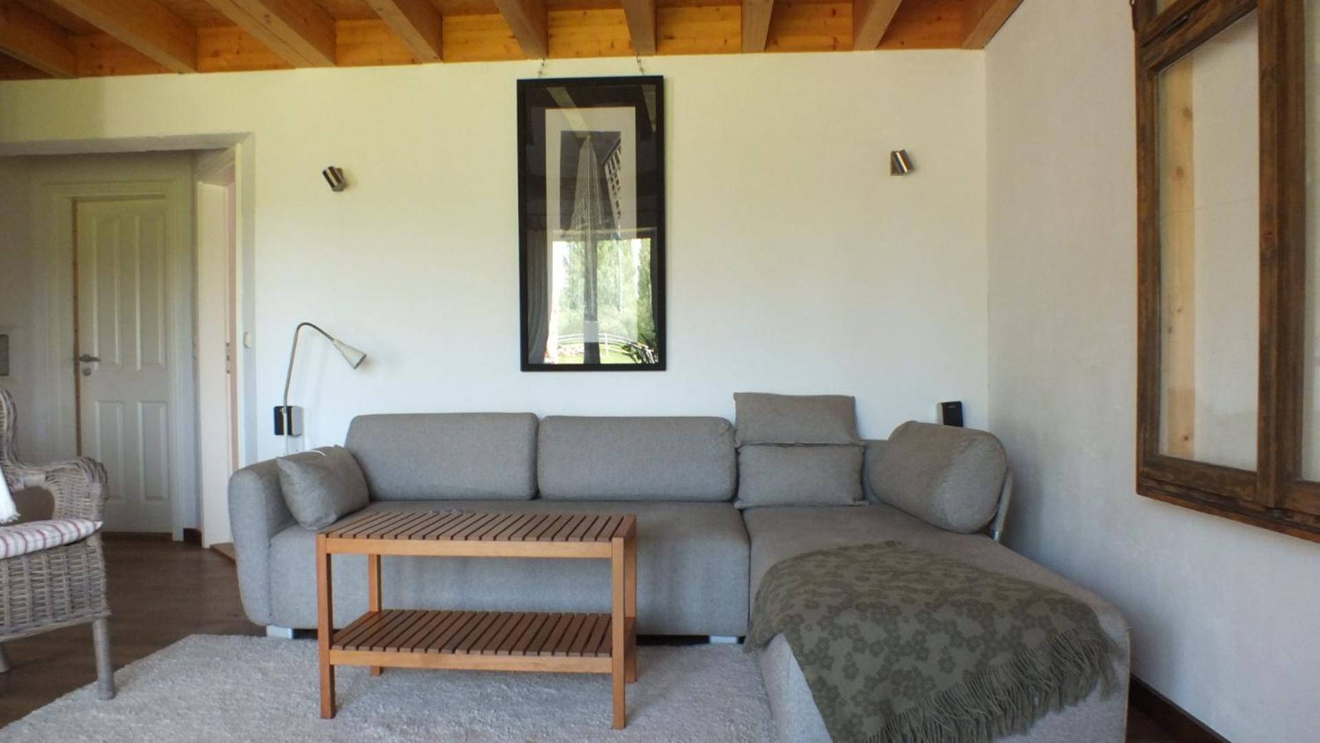 Three-Bedroom House photo 1