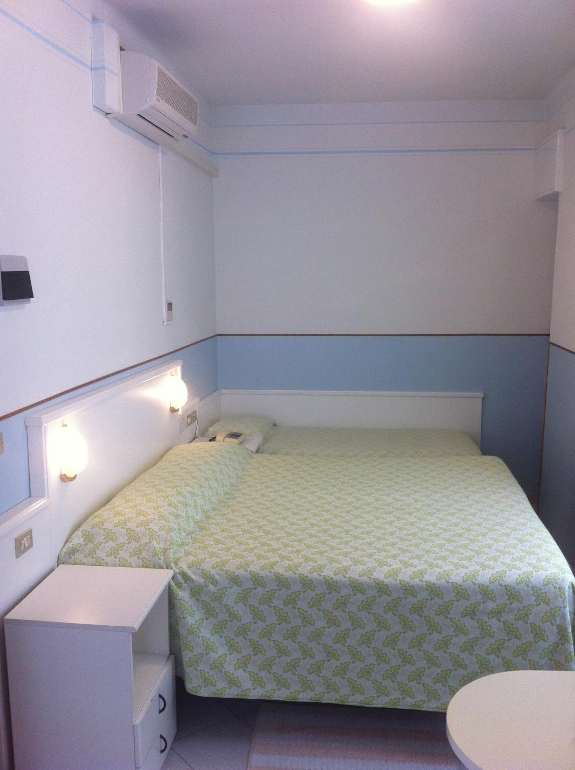 Triple Room - Photo 3