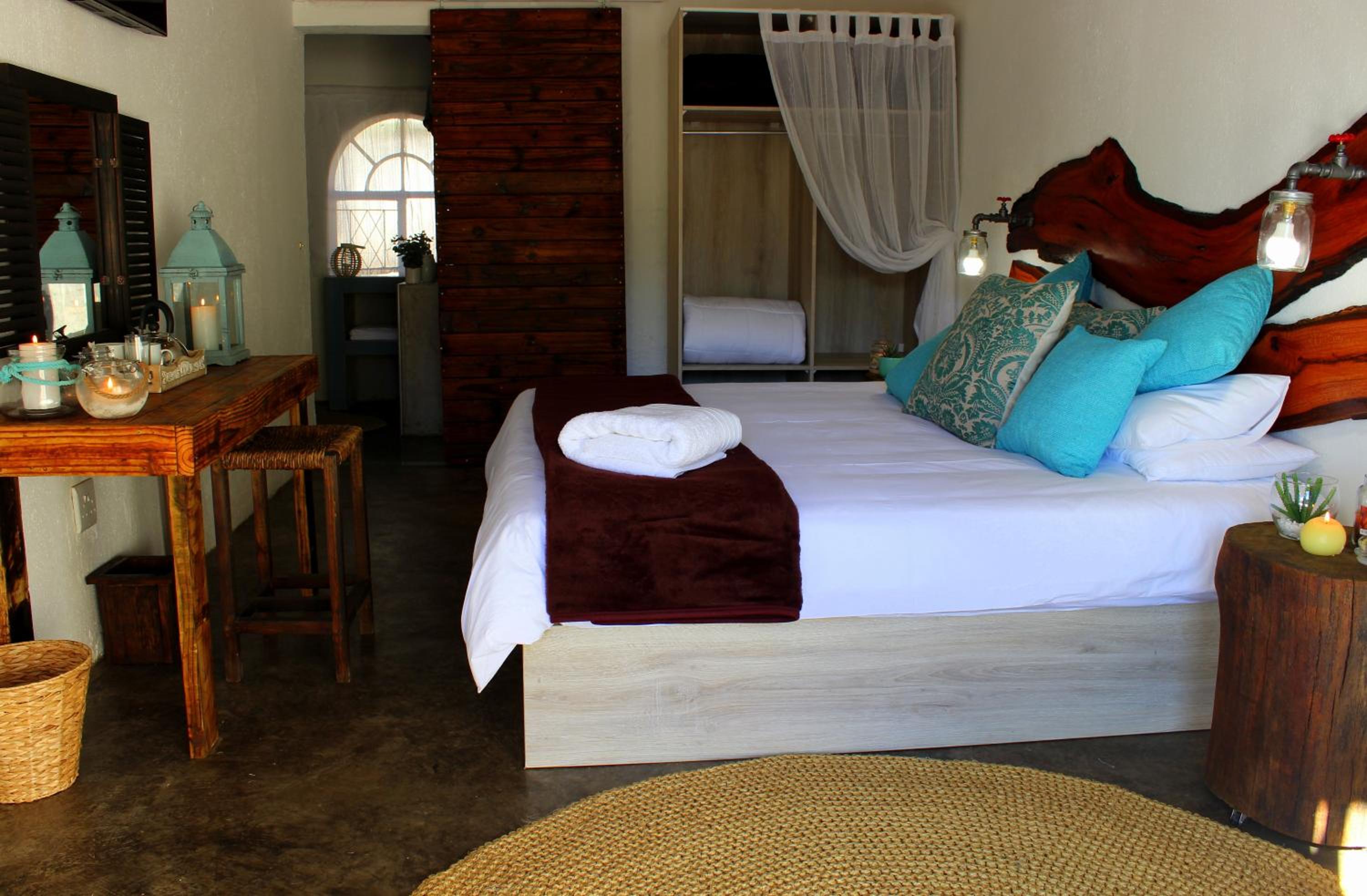 Double or Twin Room - Photo 8