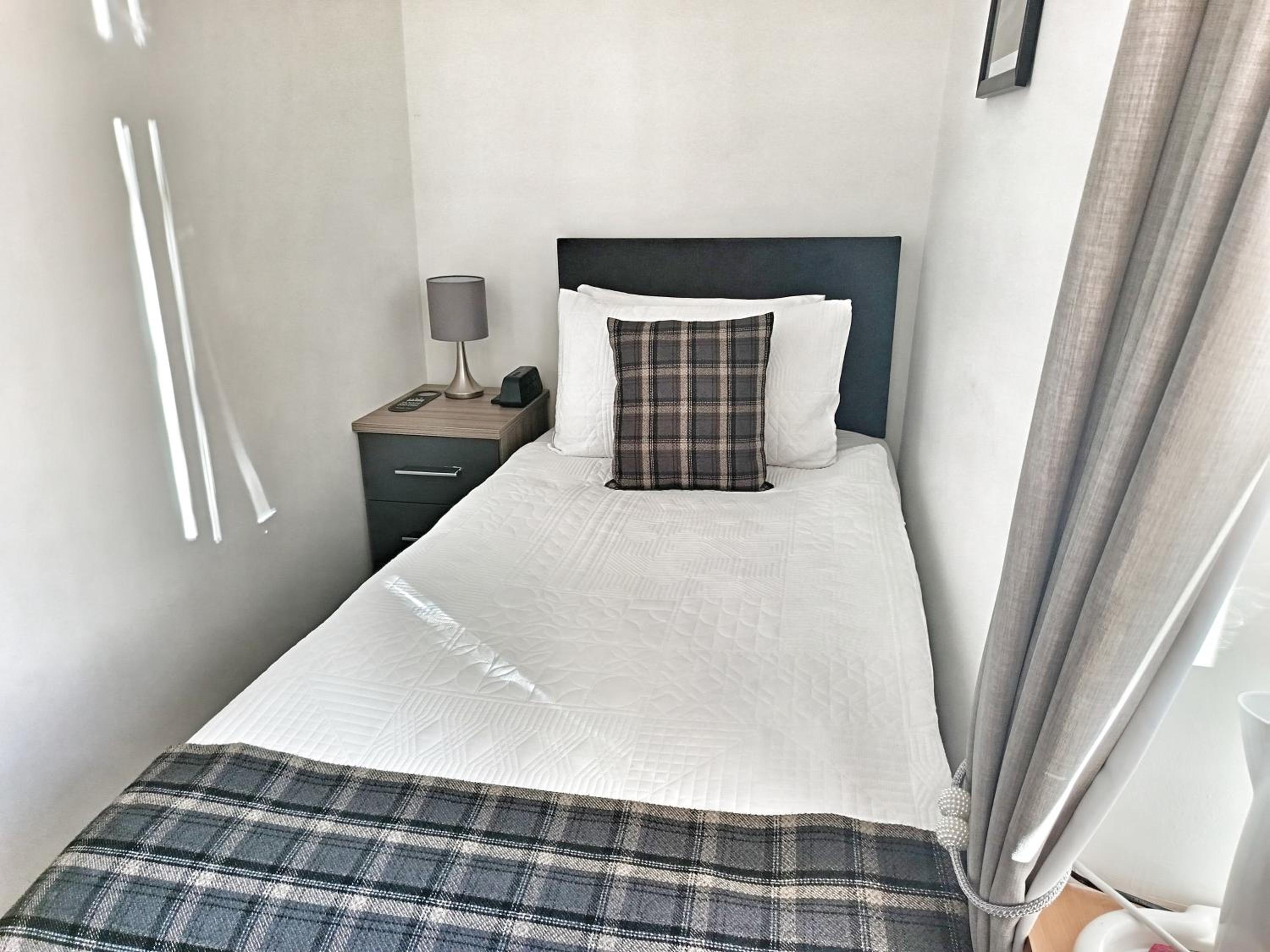 Deluxe Single Room photo 2