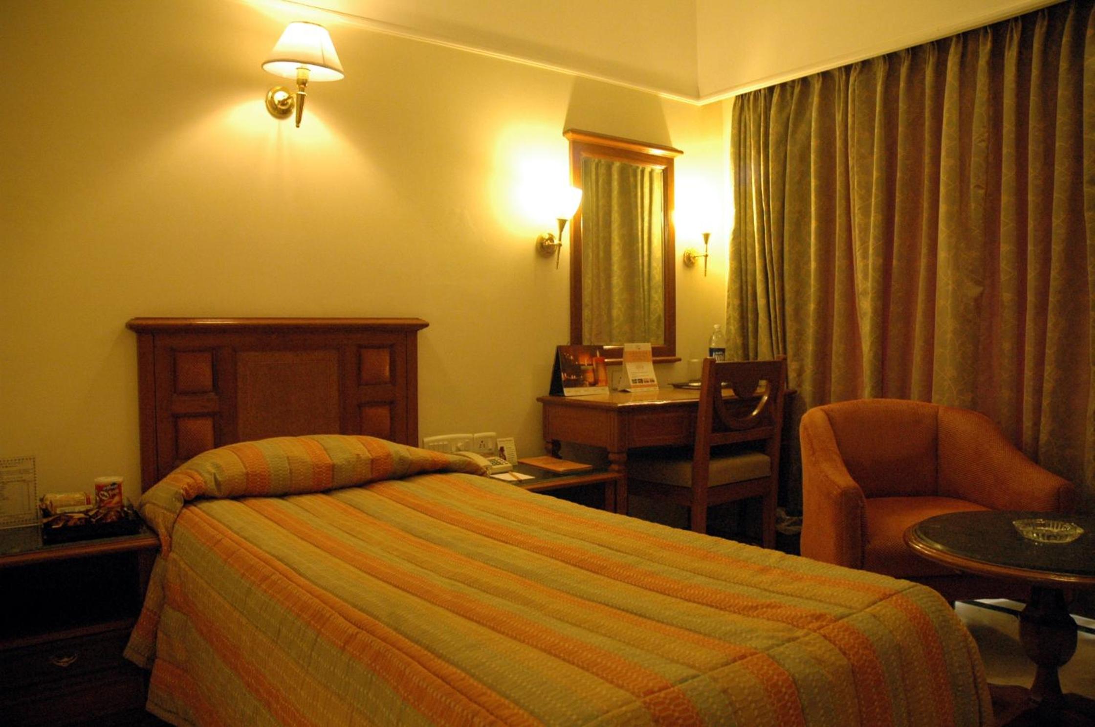 Standard Single Room photo 2
