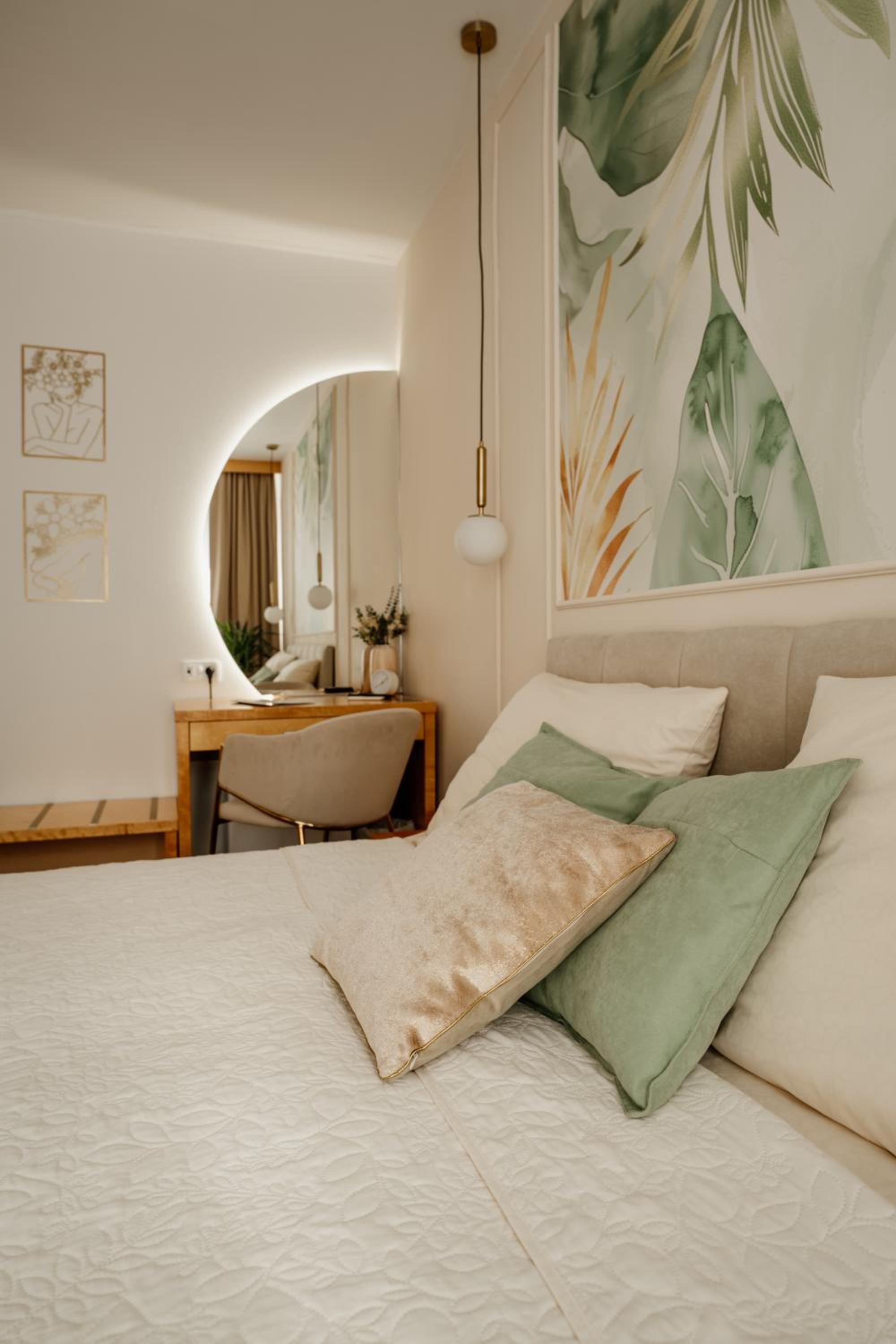 King Room with Balcony photo 2