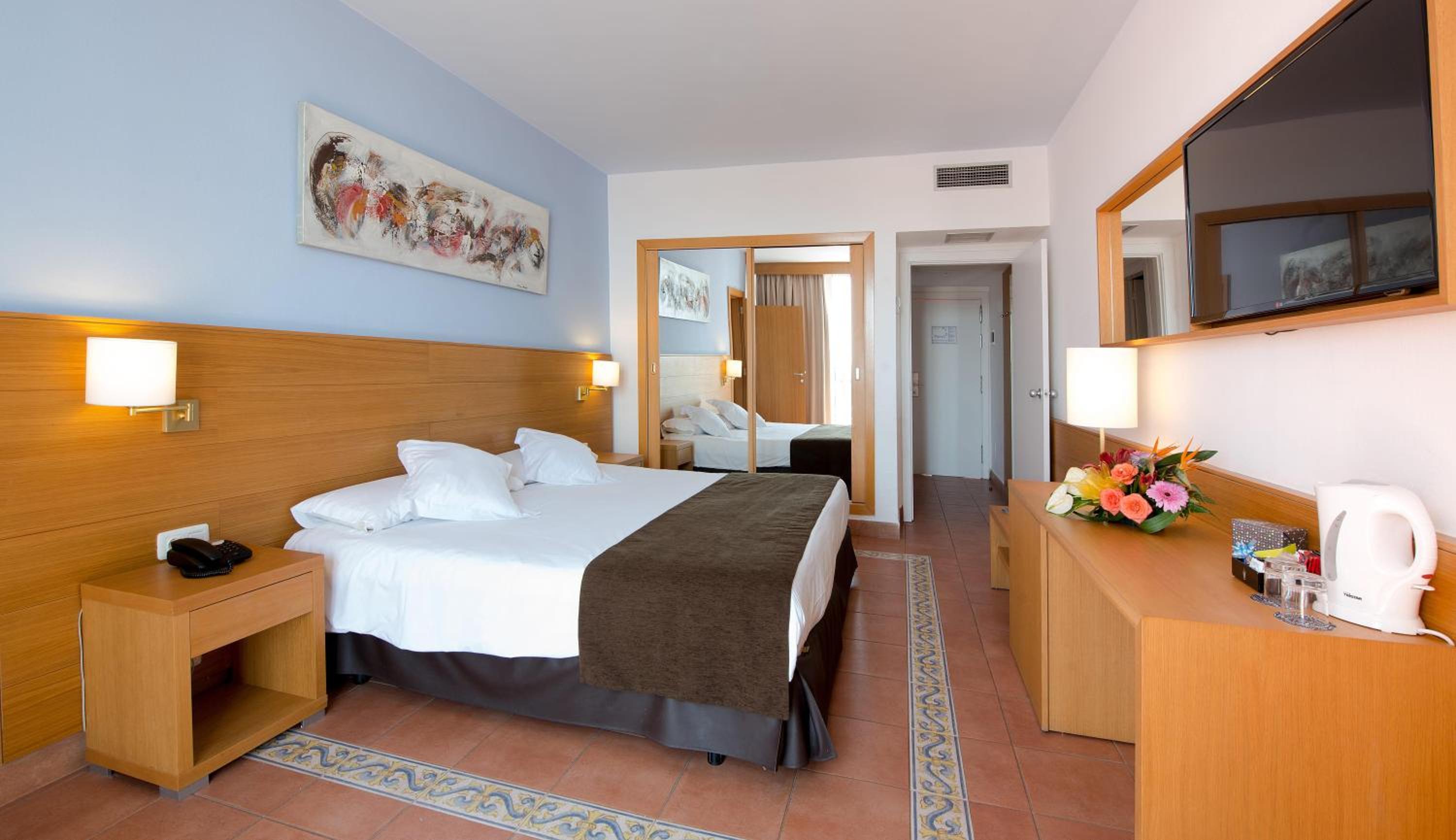 Habitación Familiar Superior (3 Adultos)