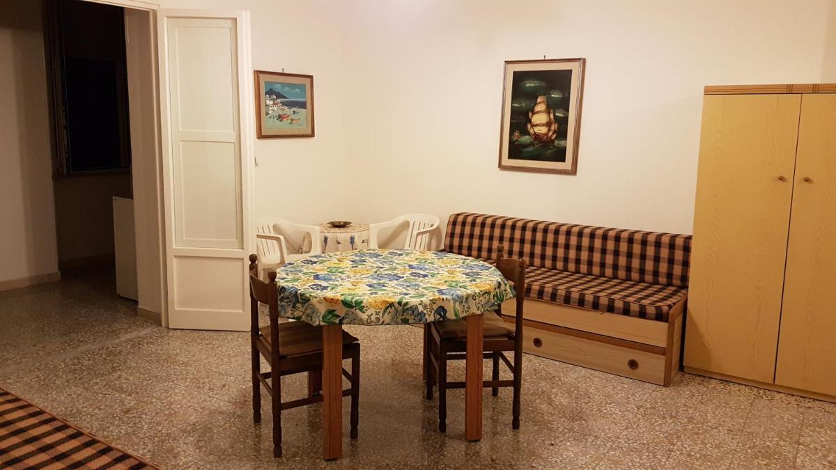 Studio Apartment with Sea View photo 1
