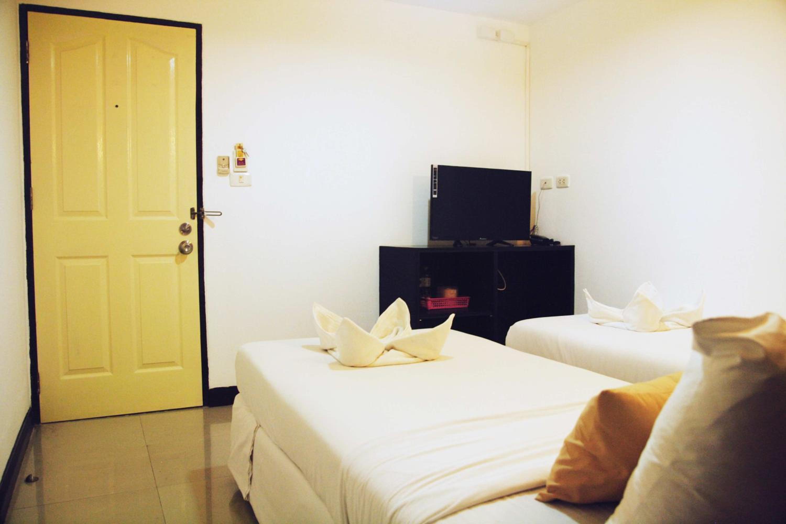 Standard Twin Room photo 3