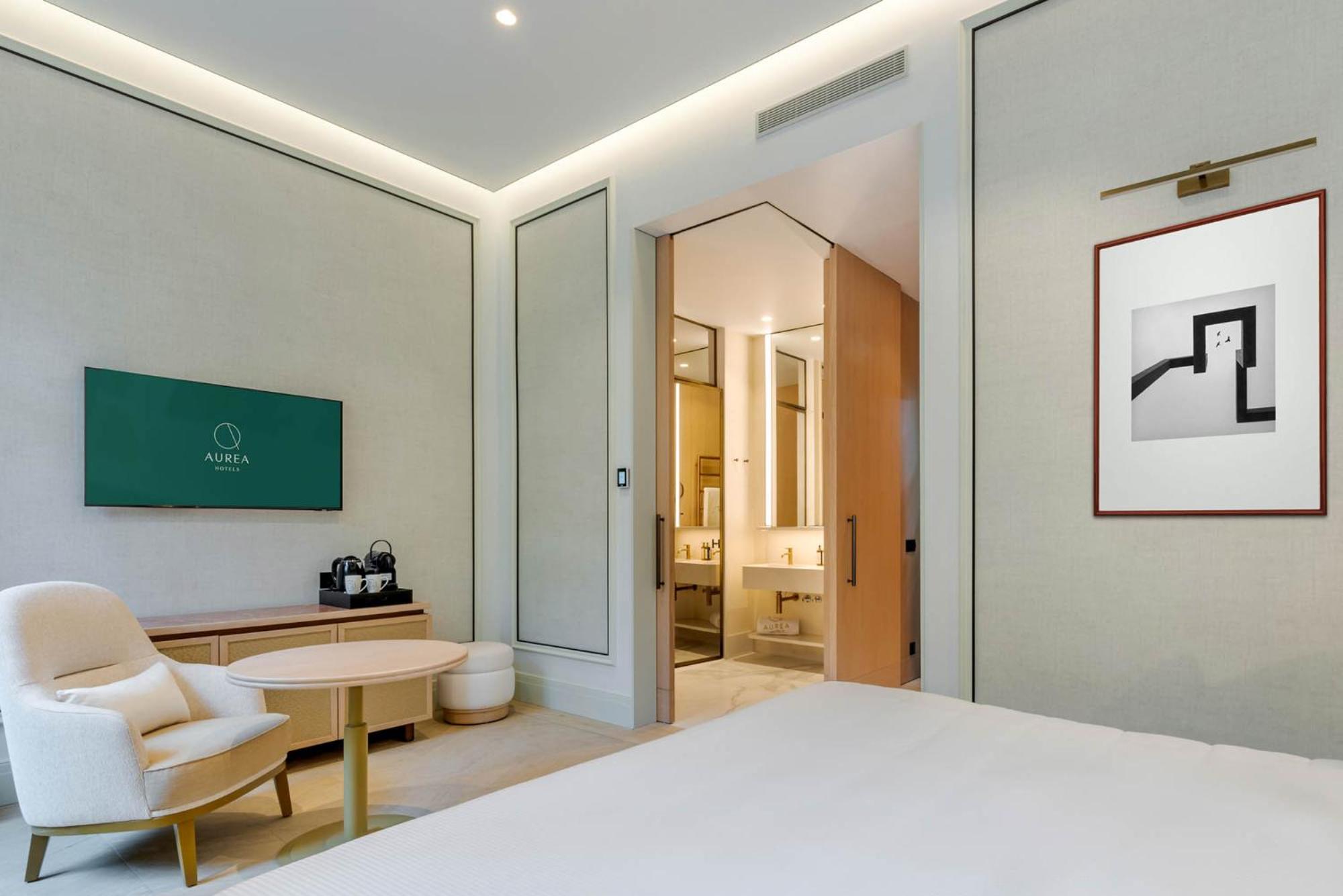 Deluxe Single Room