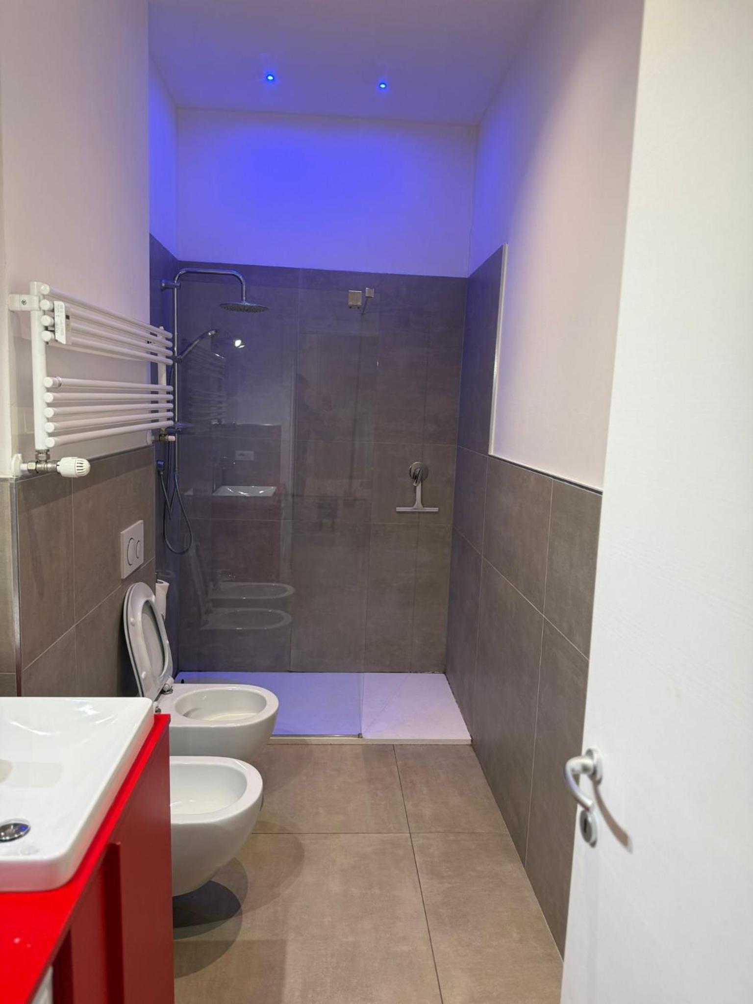 Apartment - Photo 2