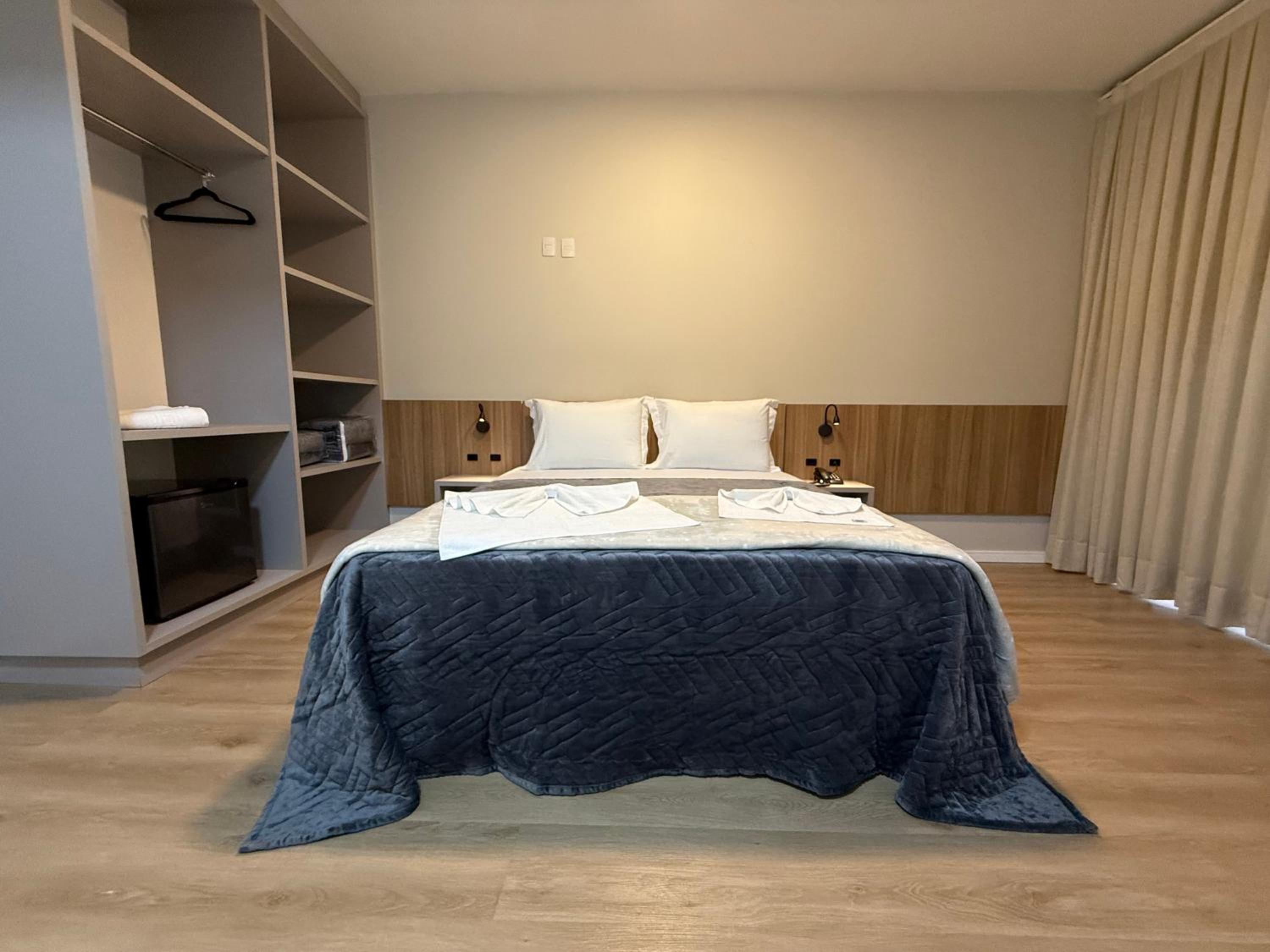Standard Queen Room photo 1