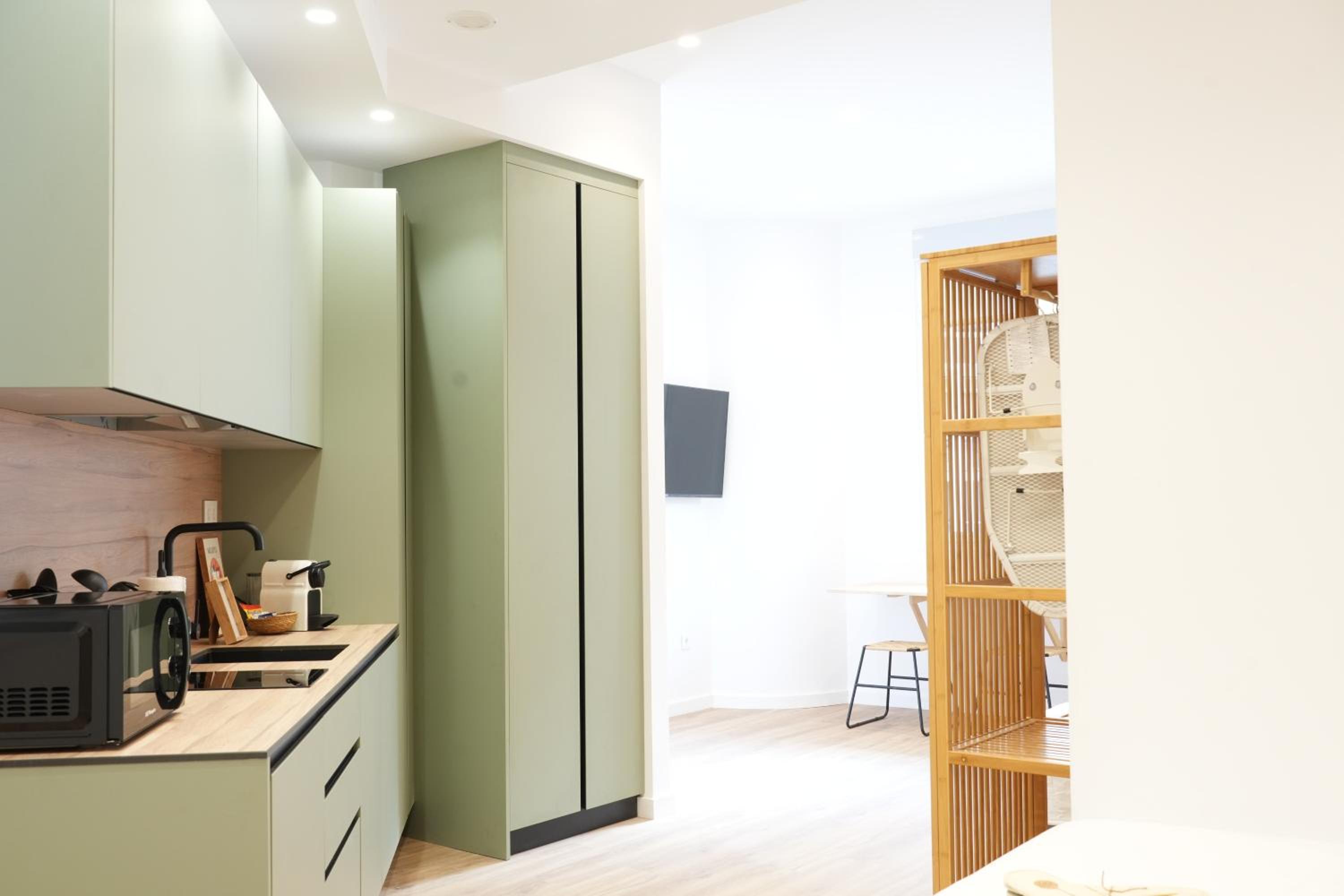 One-Bedroom Apartment