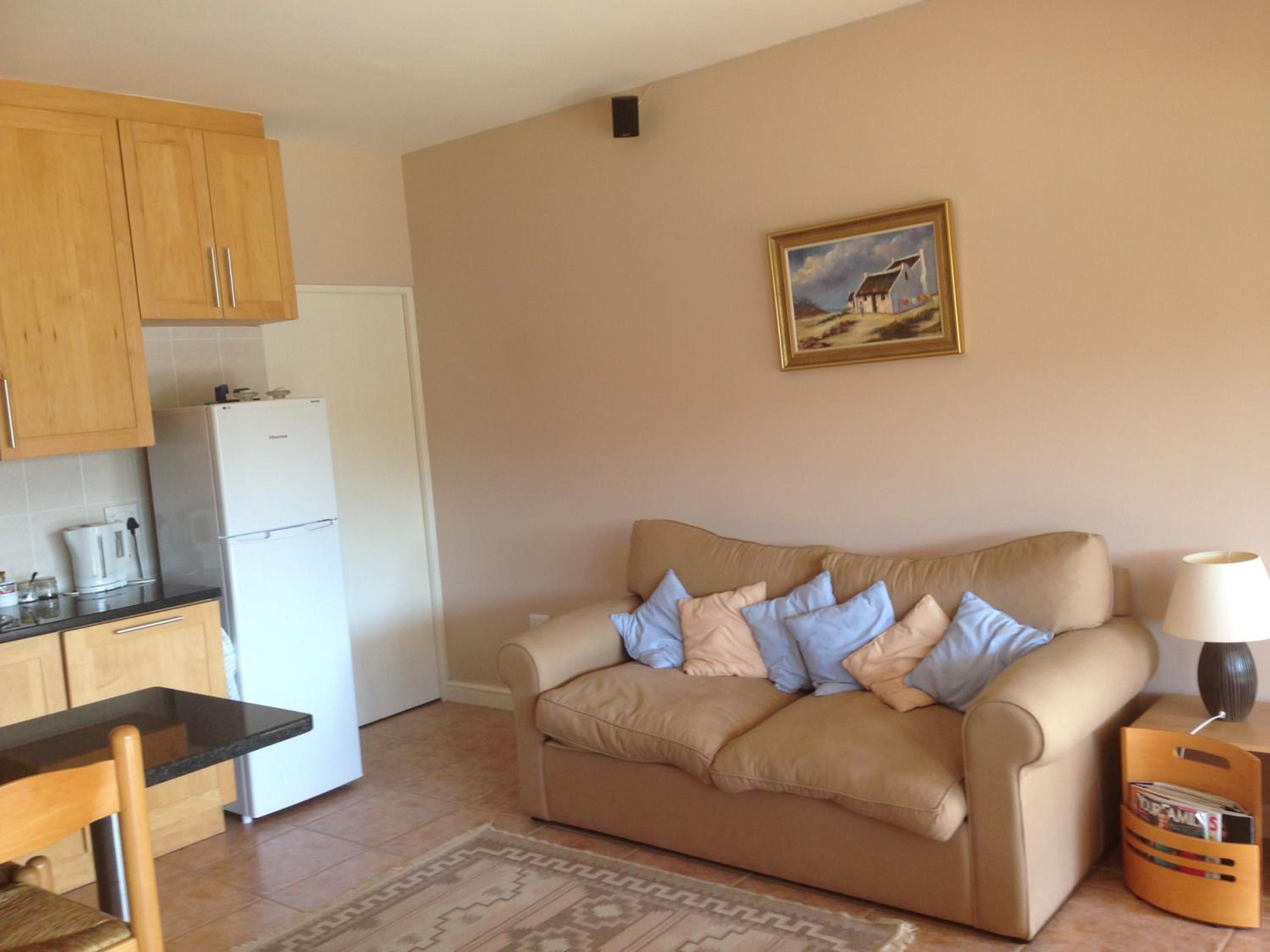Apartment - Photo 3