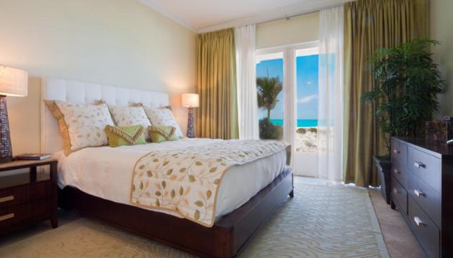 One-Bedroom Suite with Ocean Front photo 3