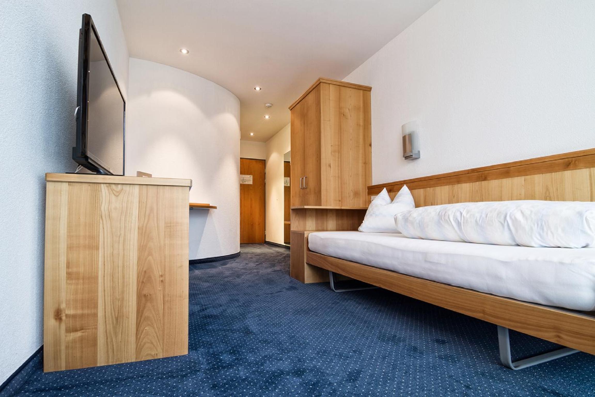 Single Room photo 1