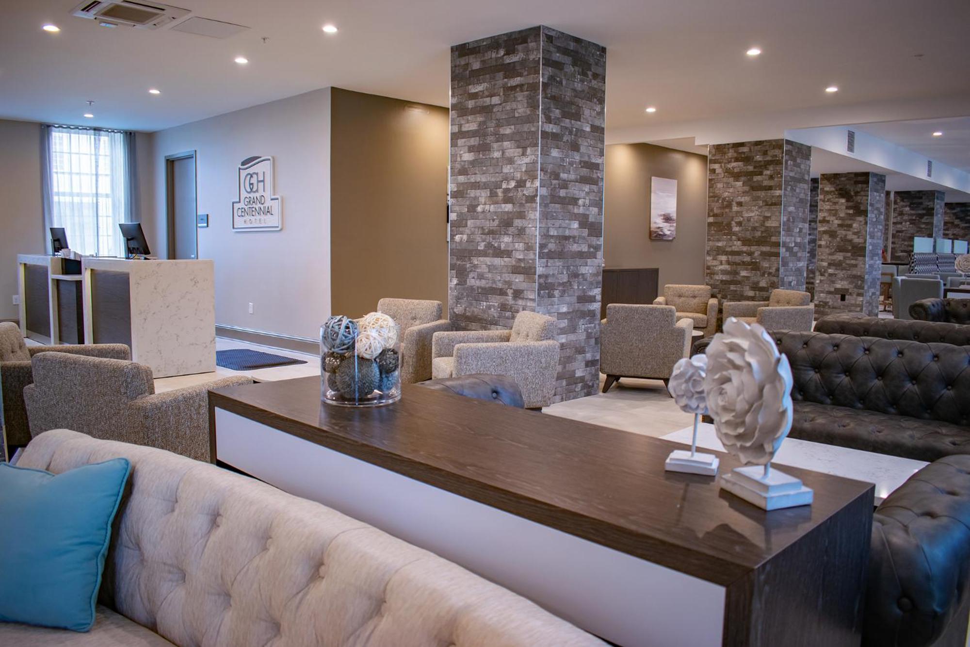 Standard King Grand Centennial Hearing Accessible  photo 2