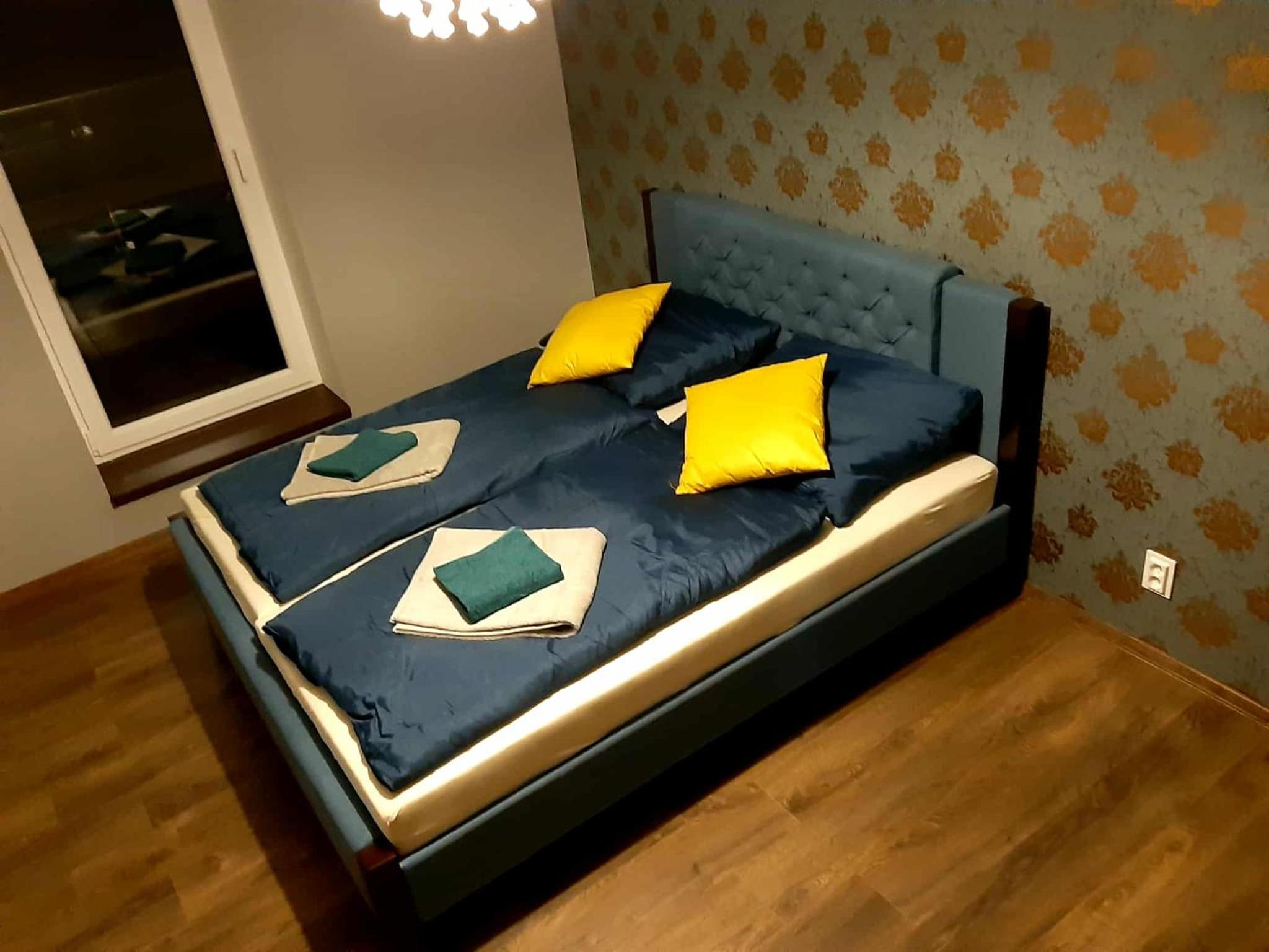One-Bedroom Apartment with City View
