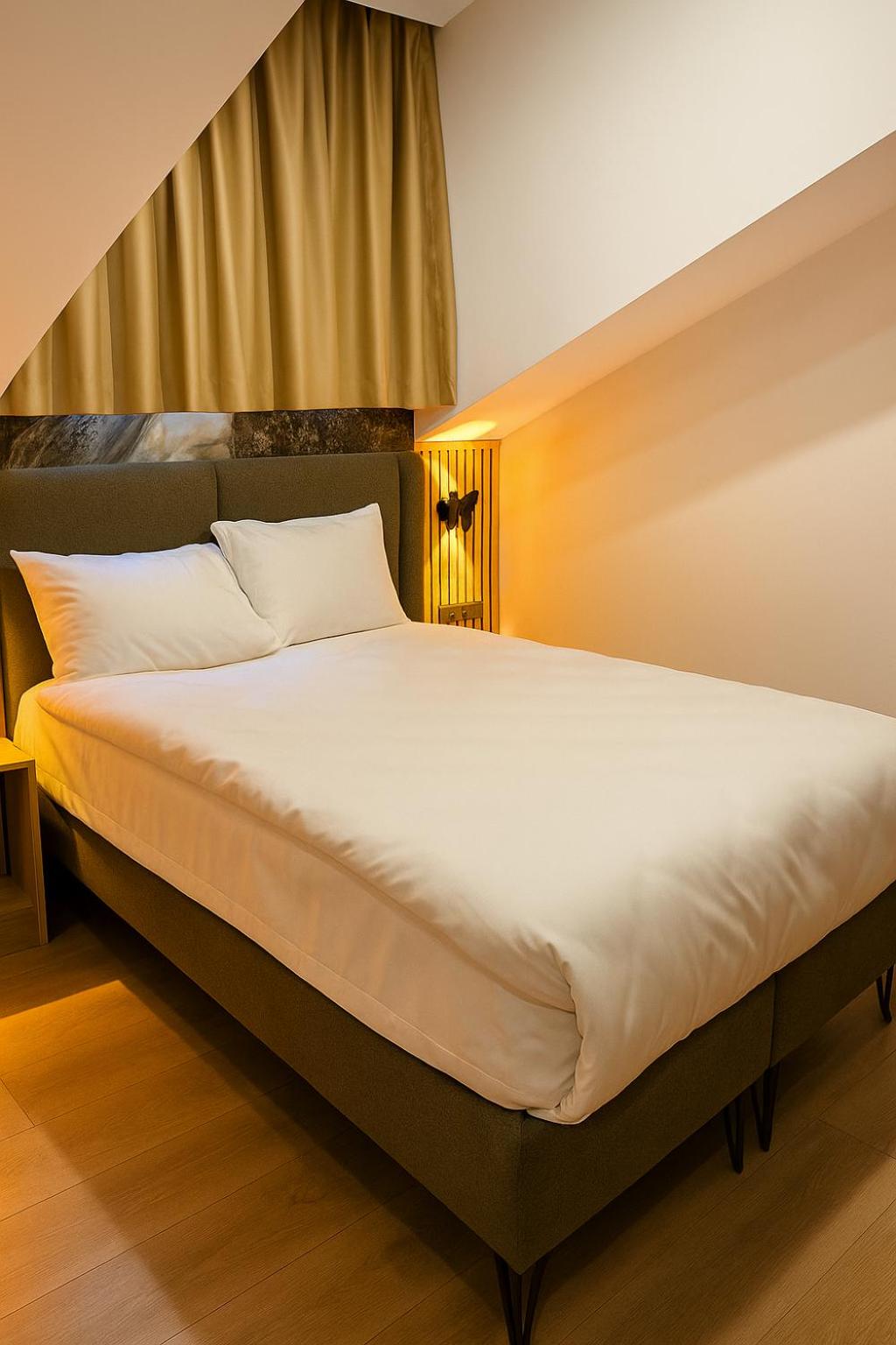 Double Room with Balcony photo 2