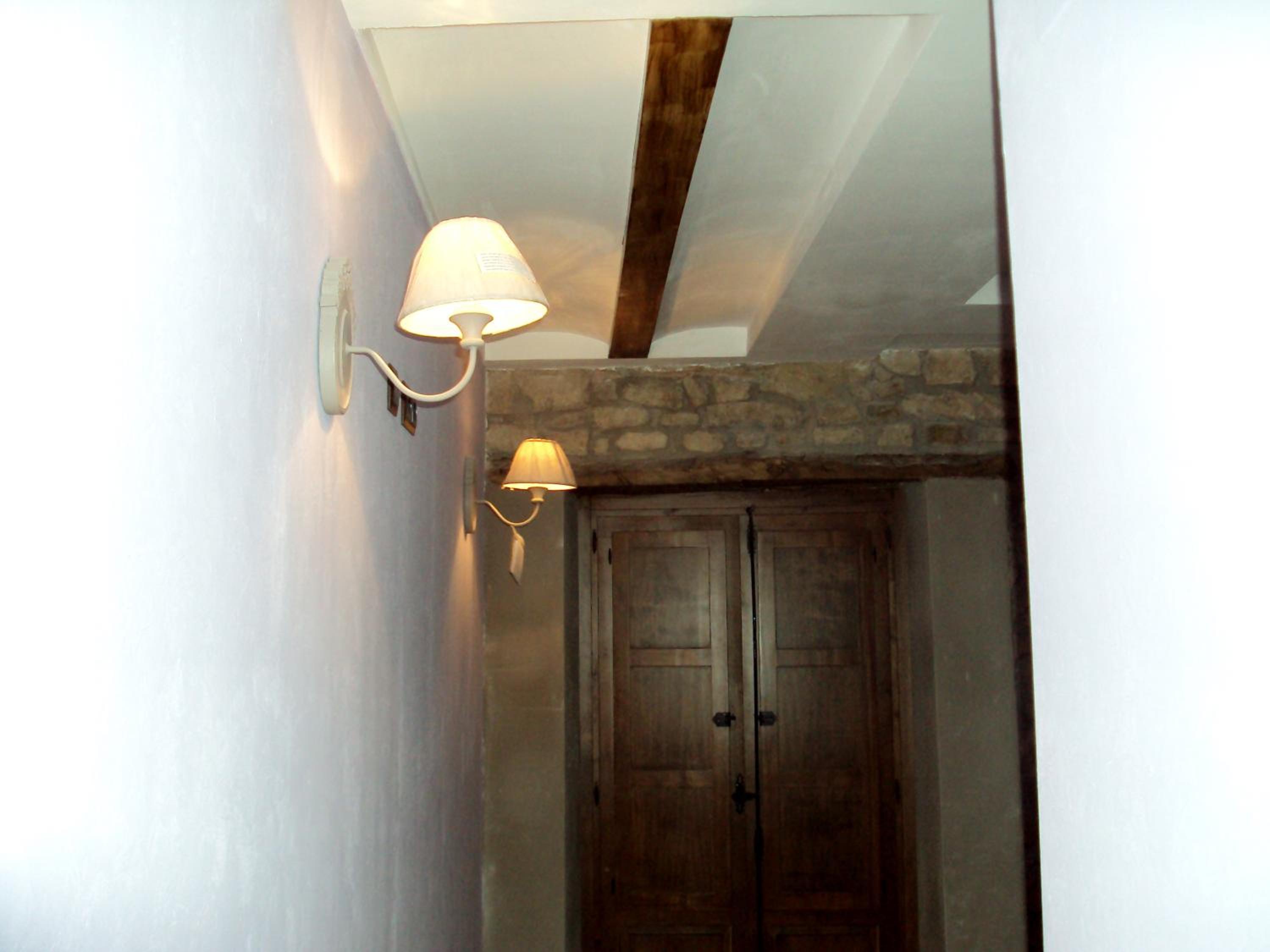 Twin Room - Photo 2