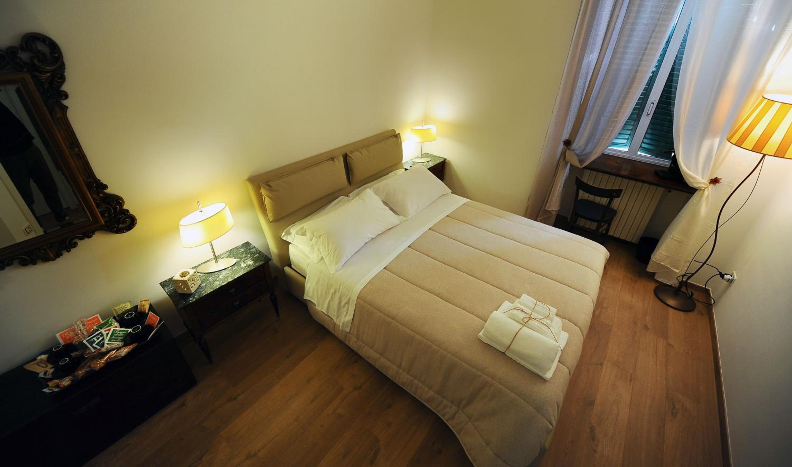 Deluxe Room - Photo 1