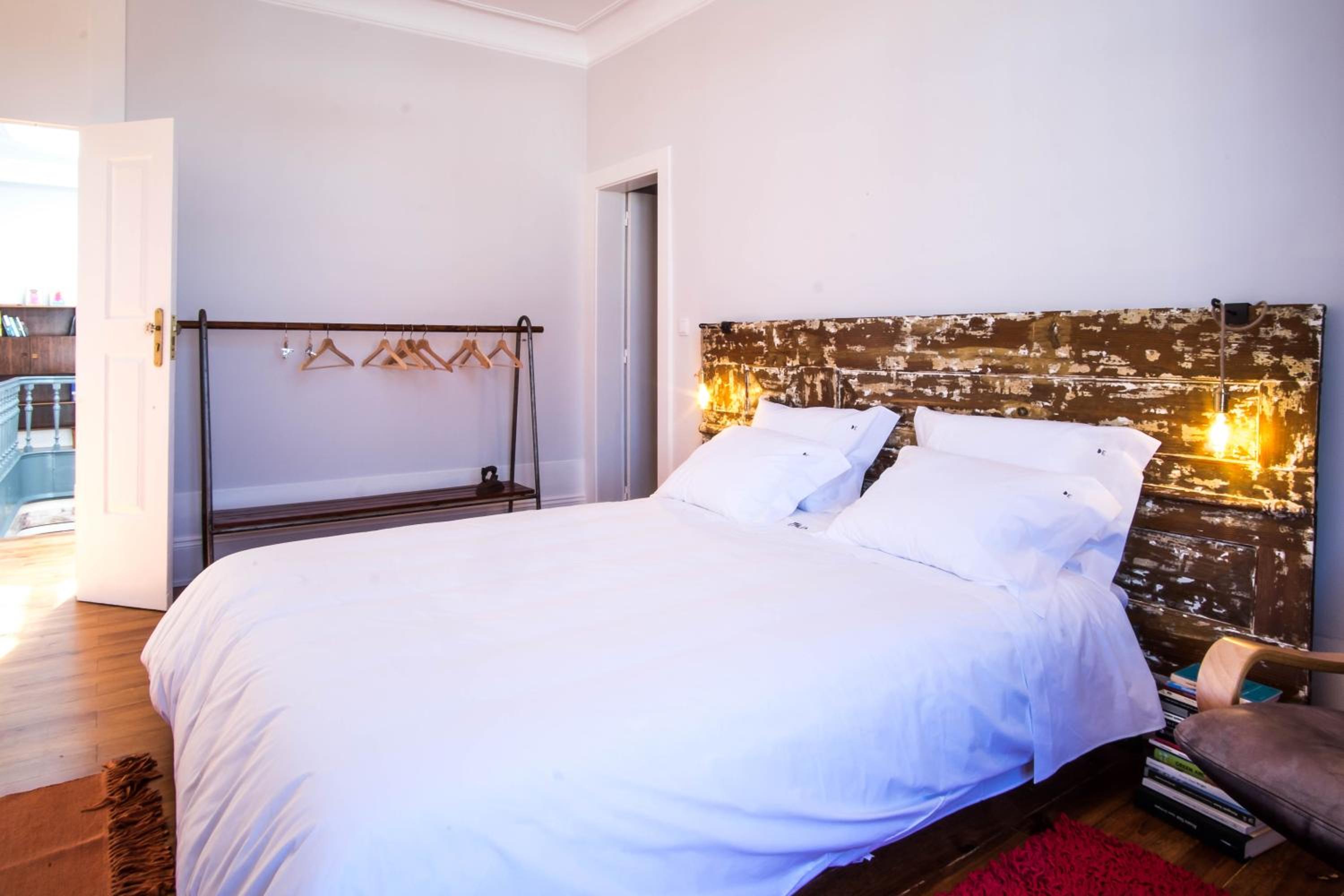 Suite With Balcony And Mountain And City Views  photo 2