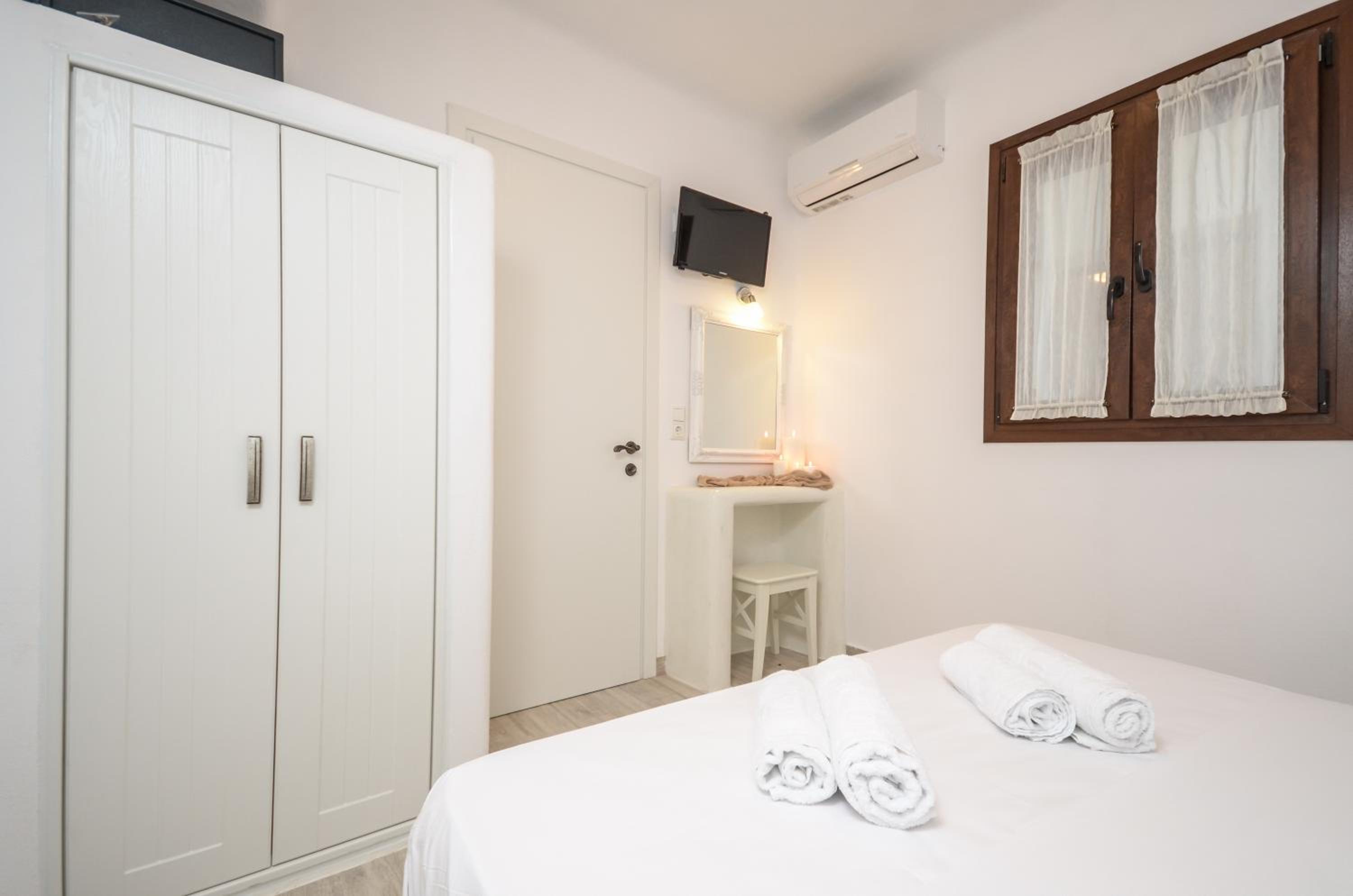 Superior Suite with Sea View photo 3