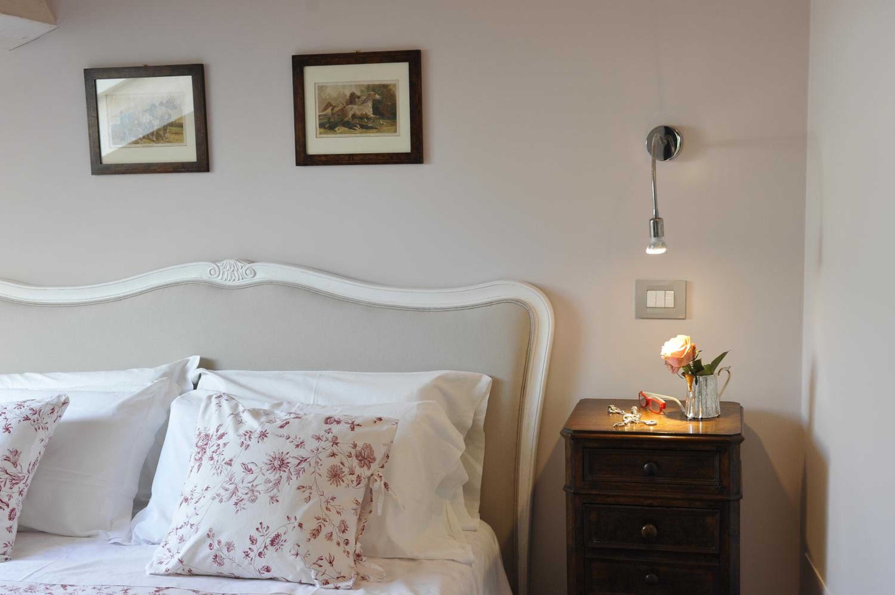 Double Room - Photo 2